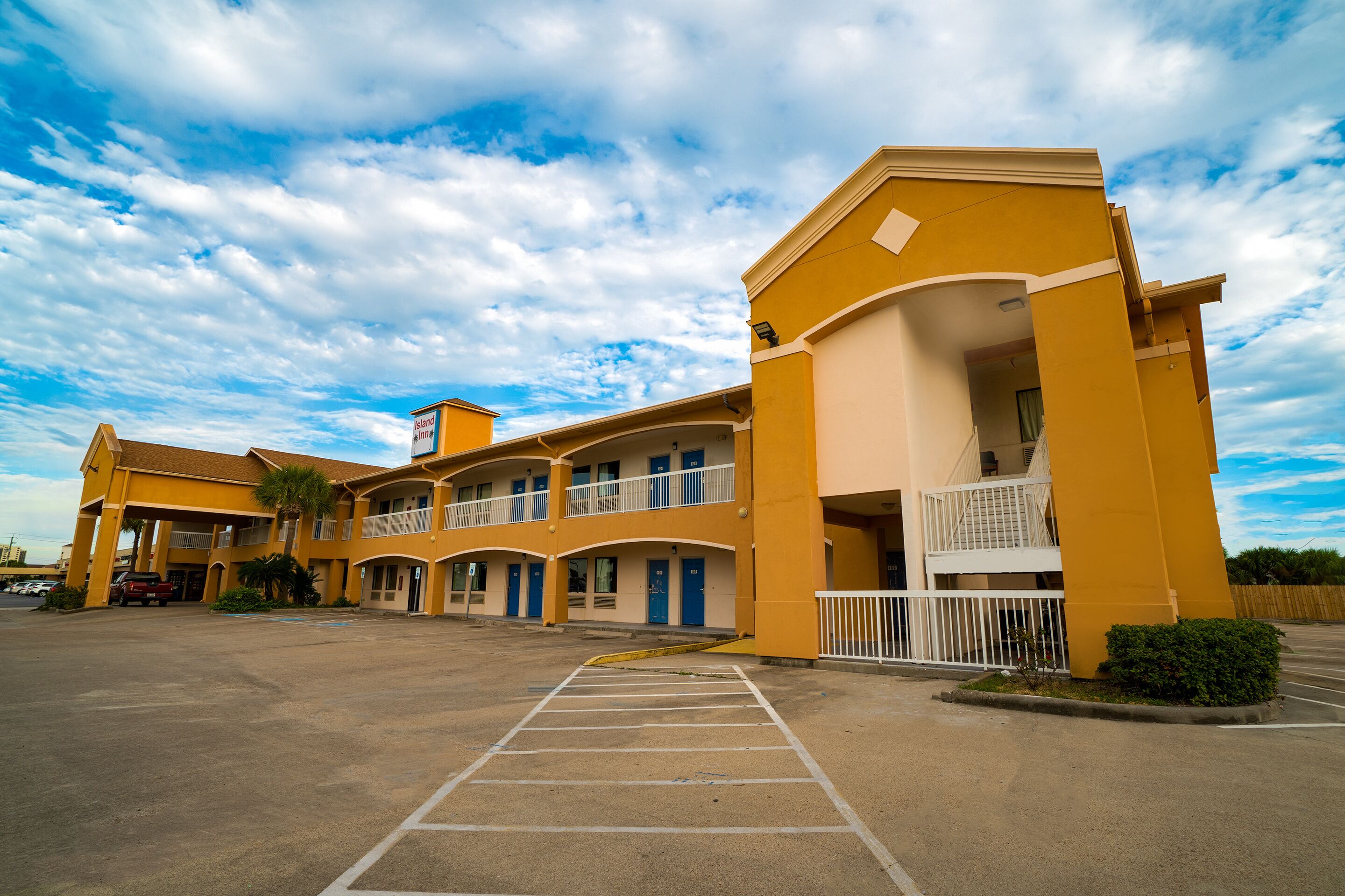 Island Inn