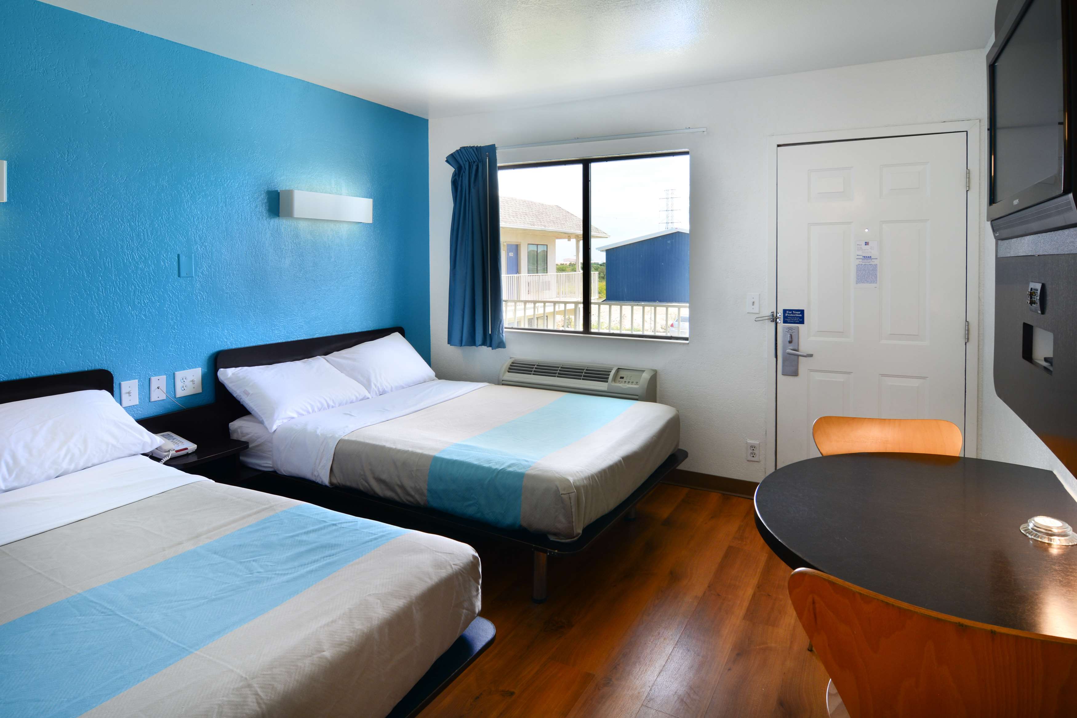 Motel 6 Galveston, TX