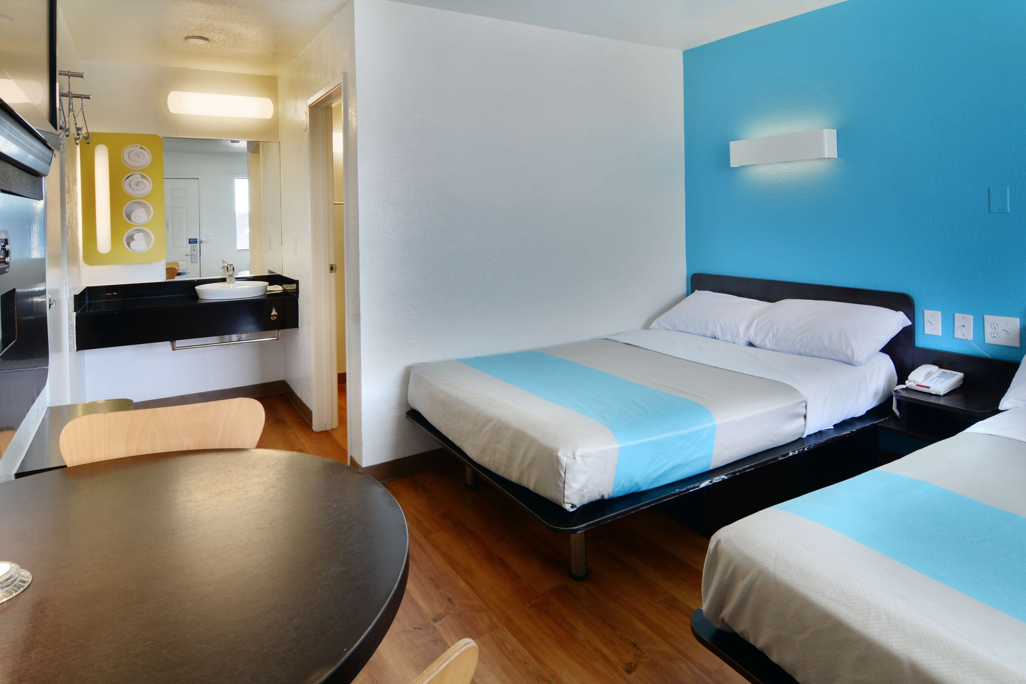 Motel 6 Galveston, TX
