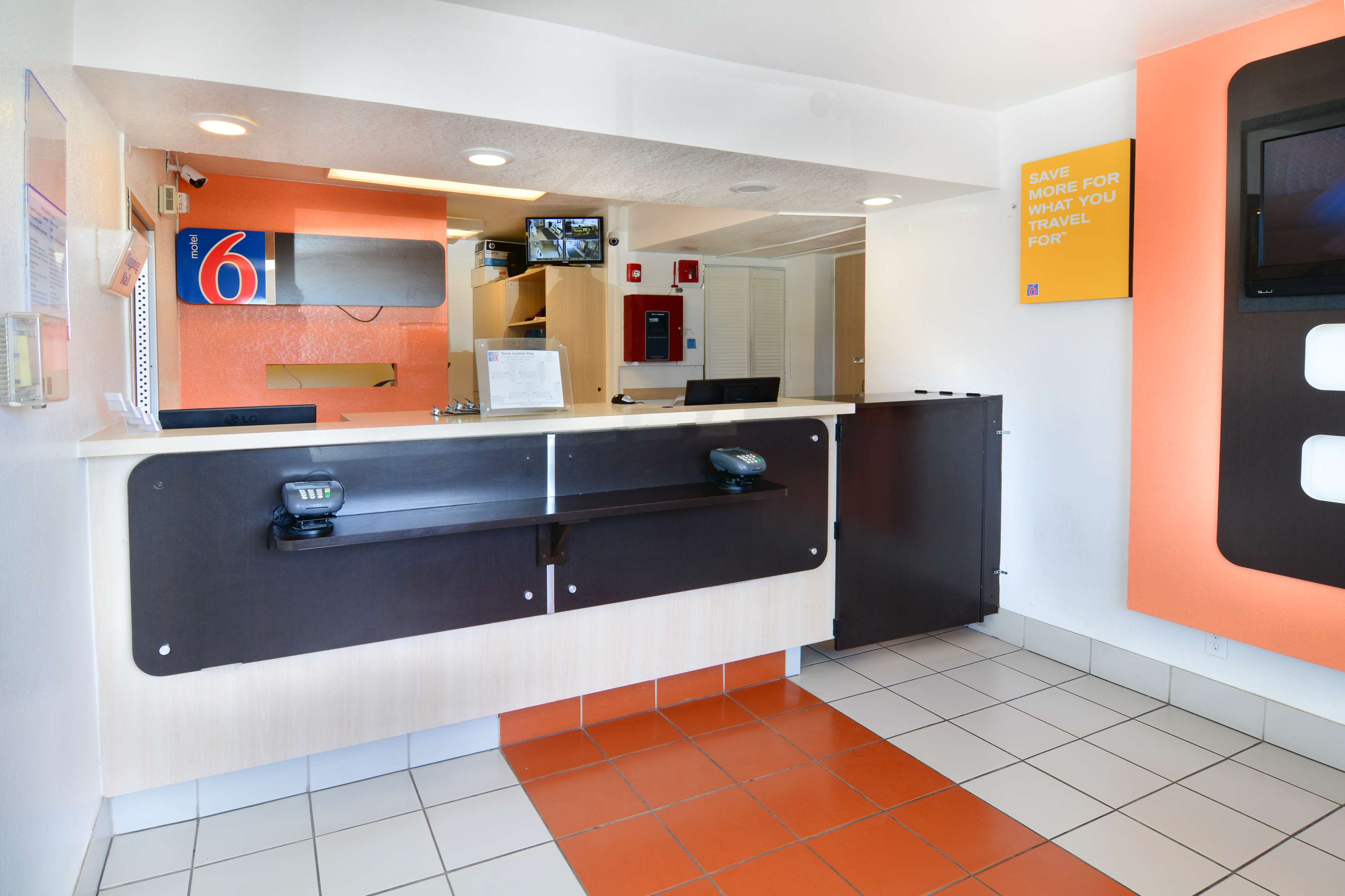 Motel 6 Galveston, TX