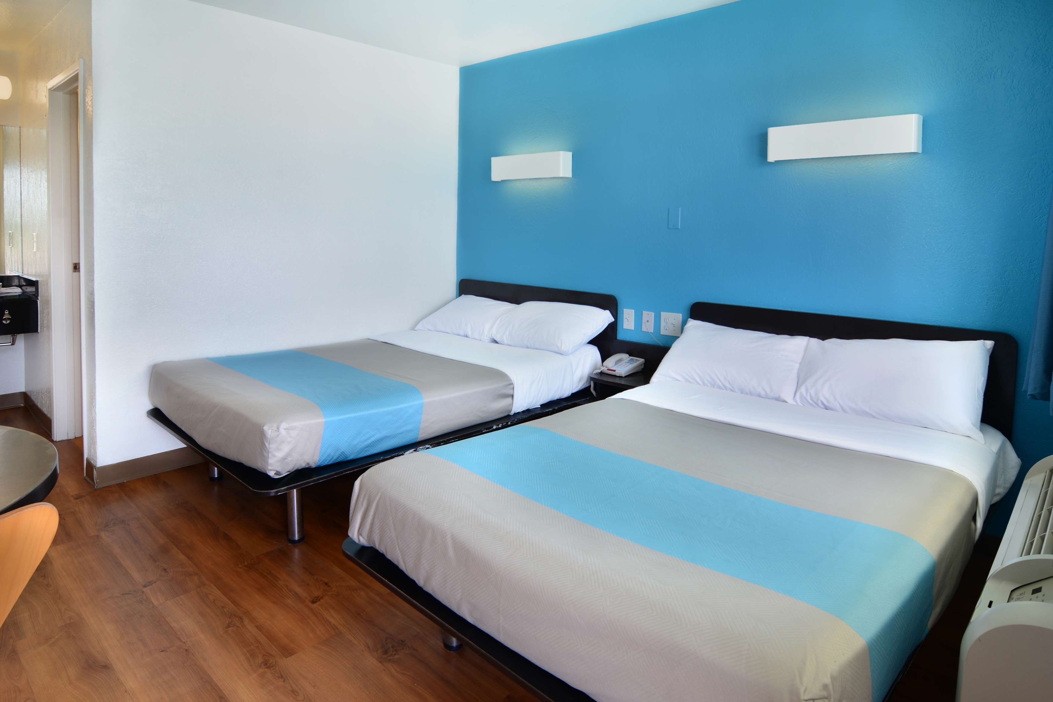 Motel 6 Galveston, TX