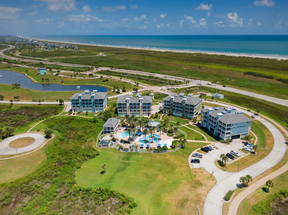 Pointe West