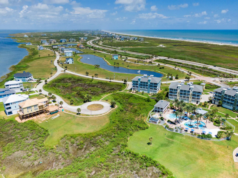 Pointe West