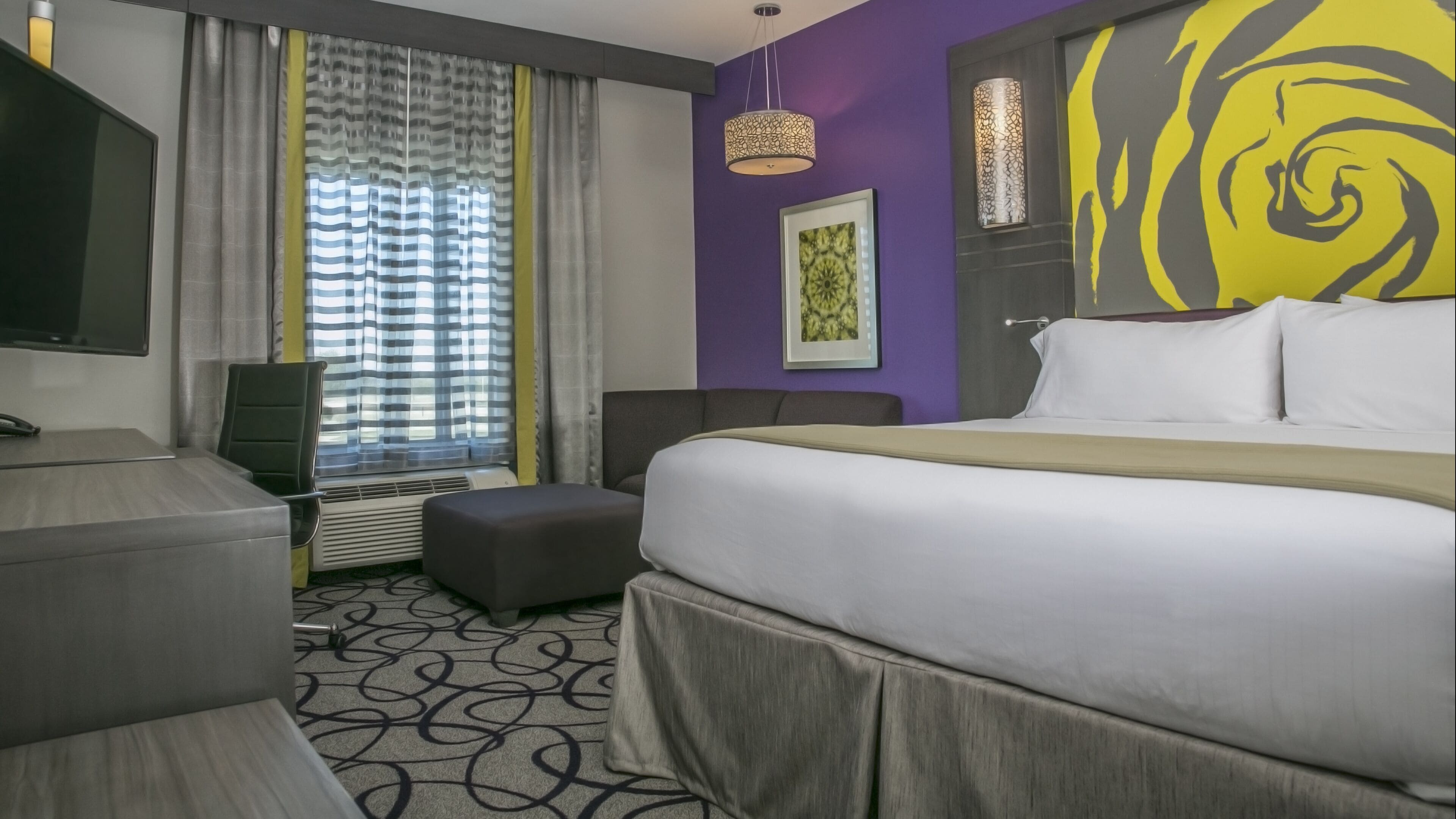 Holiday Inn Express & Suites Garland E Lake Hubbard I30