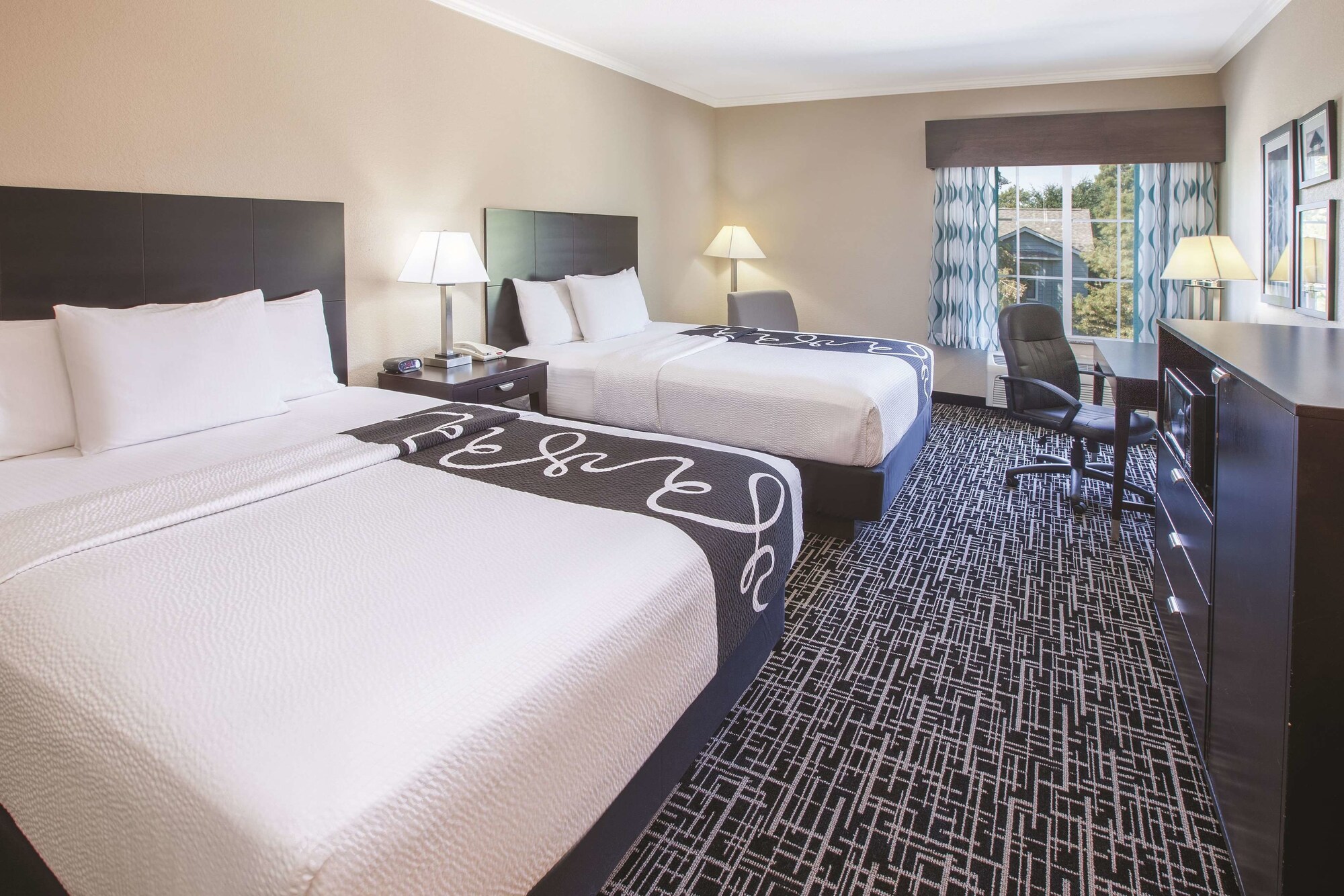 La Quinta Inn & Suites by Wyndham Garland Harbor Point