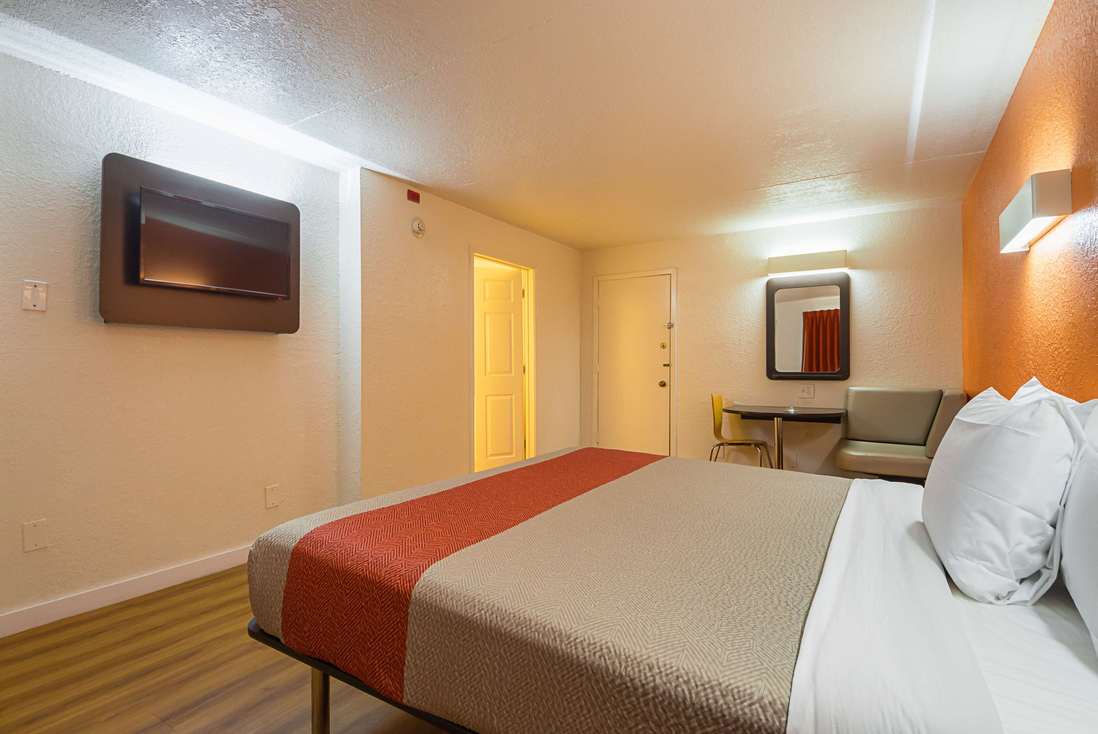 Motel 6 Dallas - Garland - Northwest Hwy