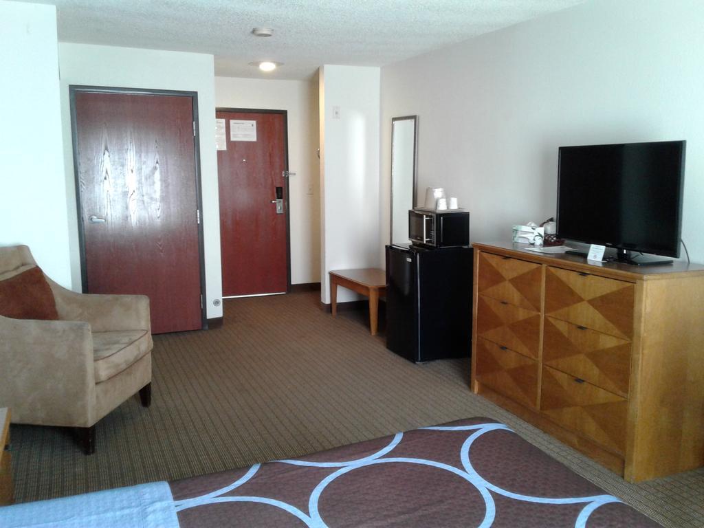 Super 8 by Wyndham Garland/Rowlett/East Dallas area