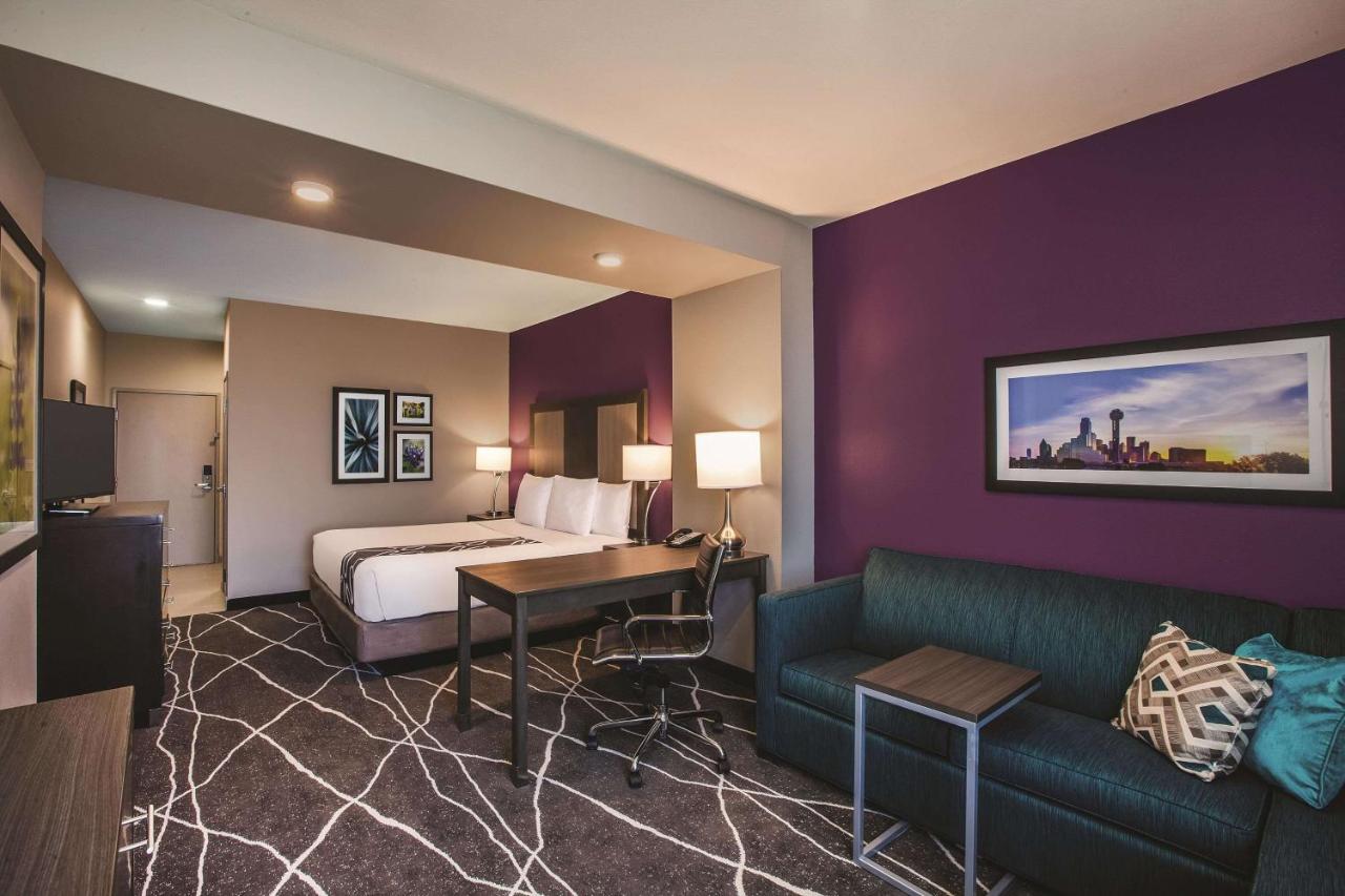 La Quinta Inn & Suites by Wyndham Dallas Northeast-Arboretum