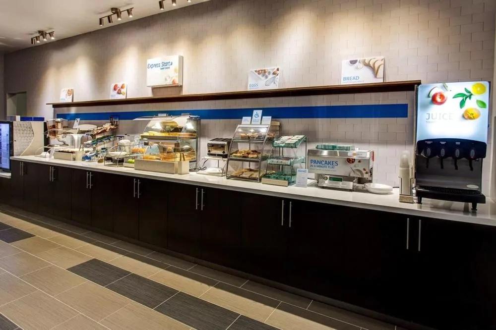 Holiday Inn Express & Suites Gatesville - N. Ft Hood