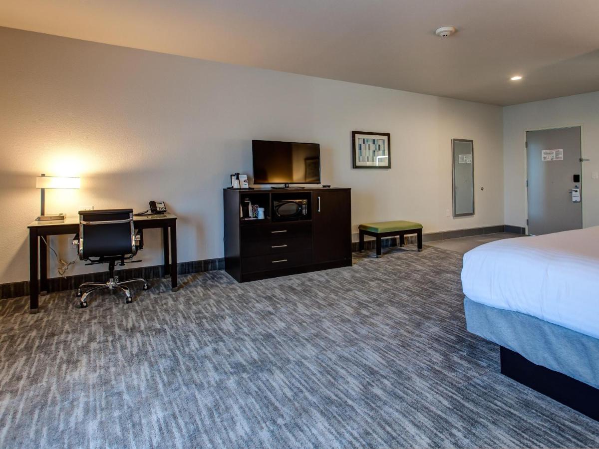 Holiday Inn Express & Suites Gatesville - N. Ft Hood