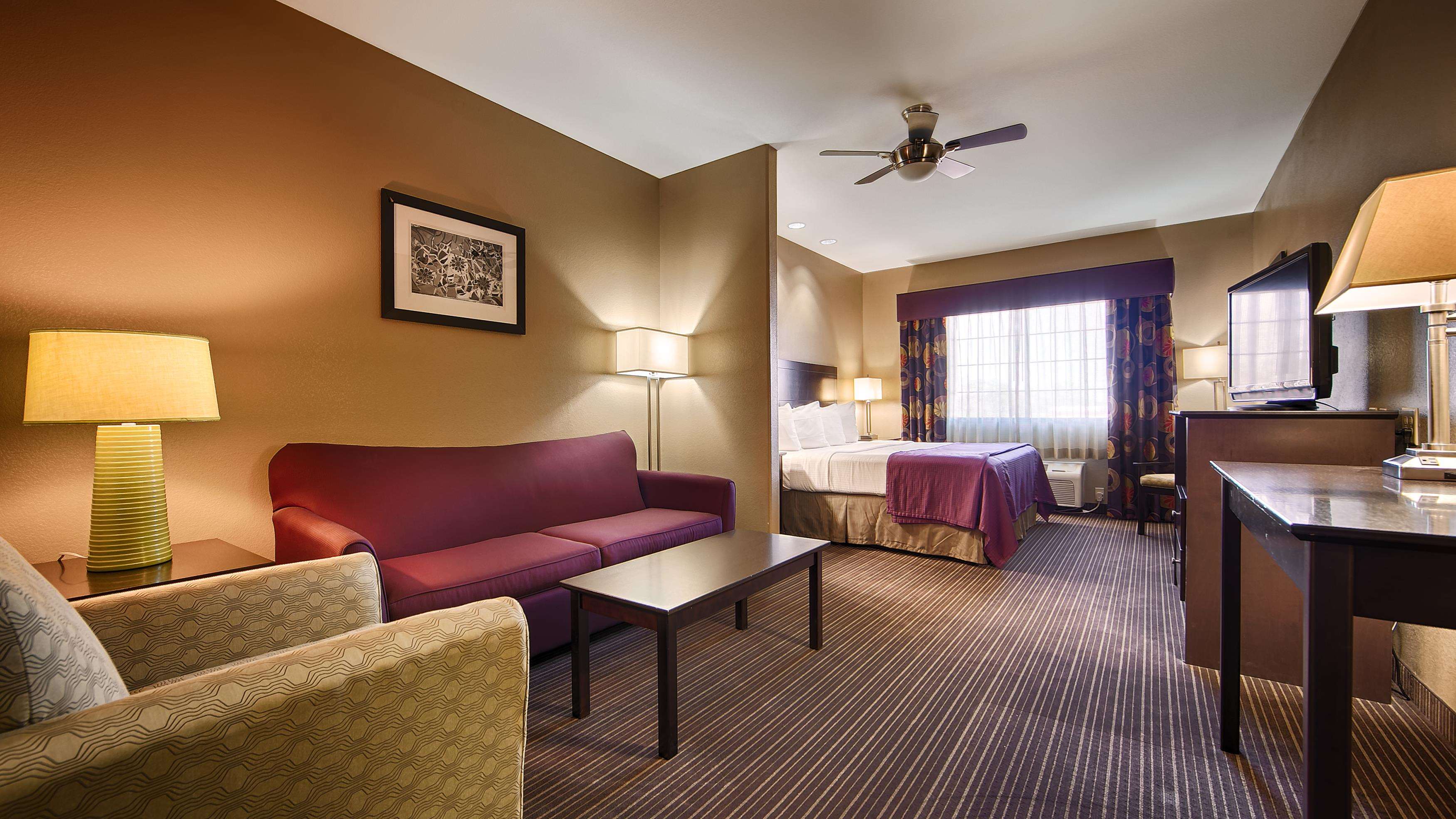 Best Western Giddings Inn & Suites