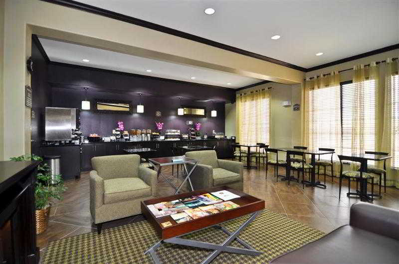 Best Western Giddings Inn & Suites