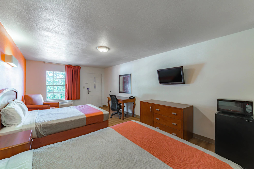 Motel 6 Giddings, TX