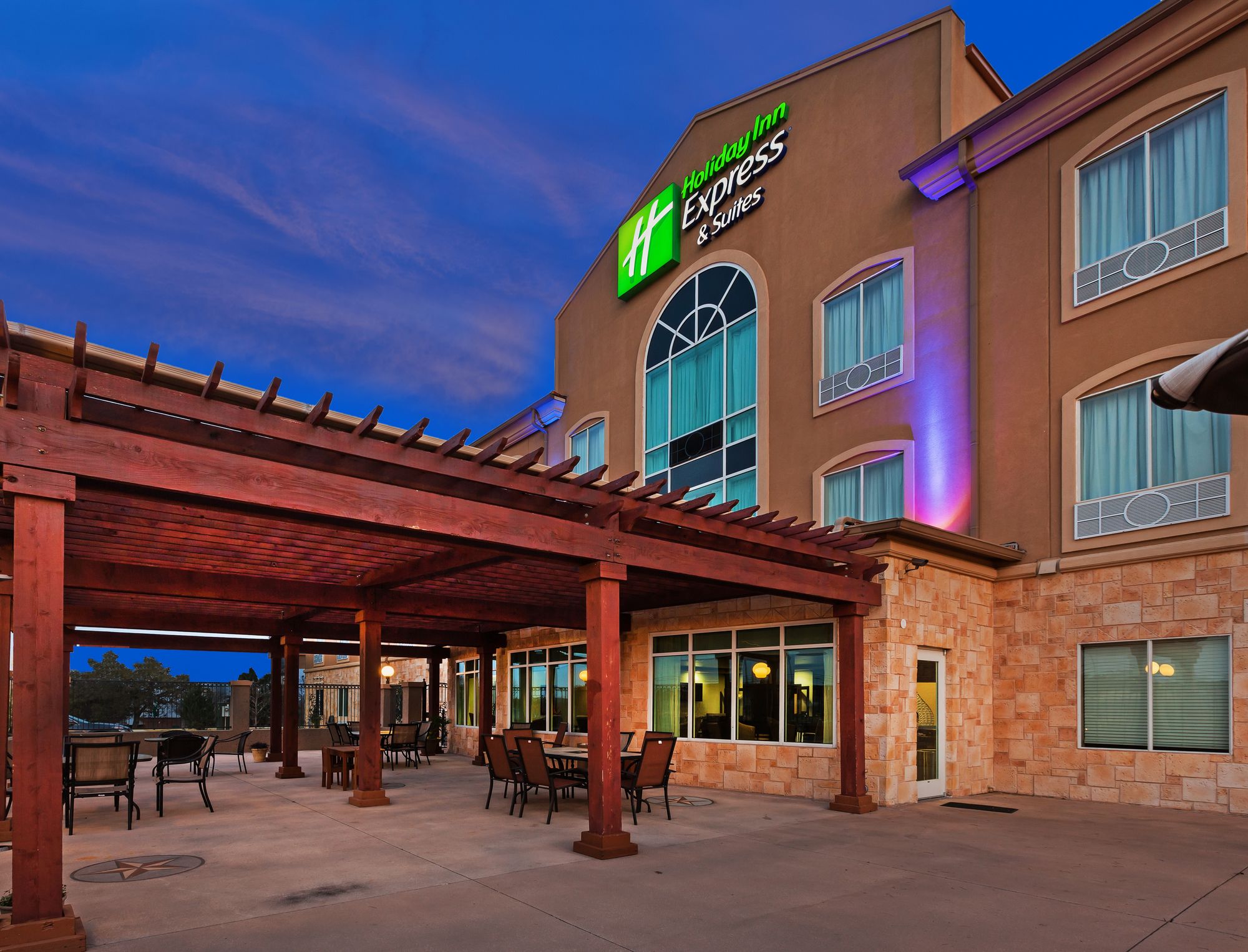 Holiday Inn Express Hotel & Suites Glen Rose
