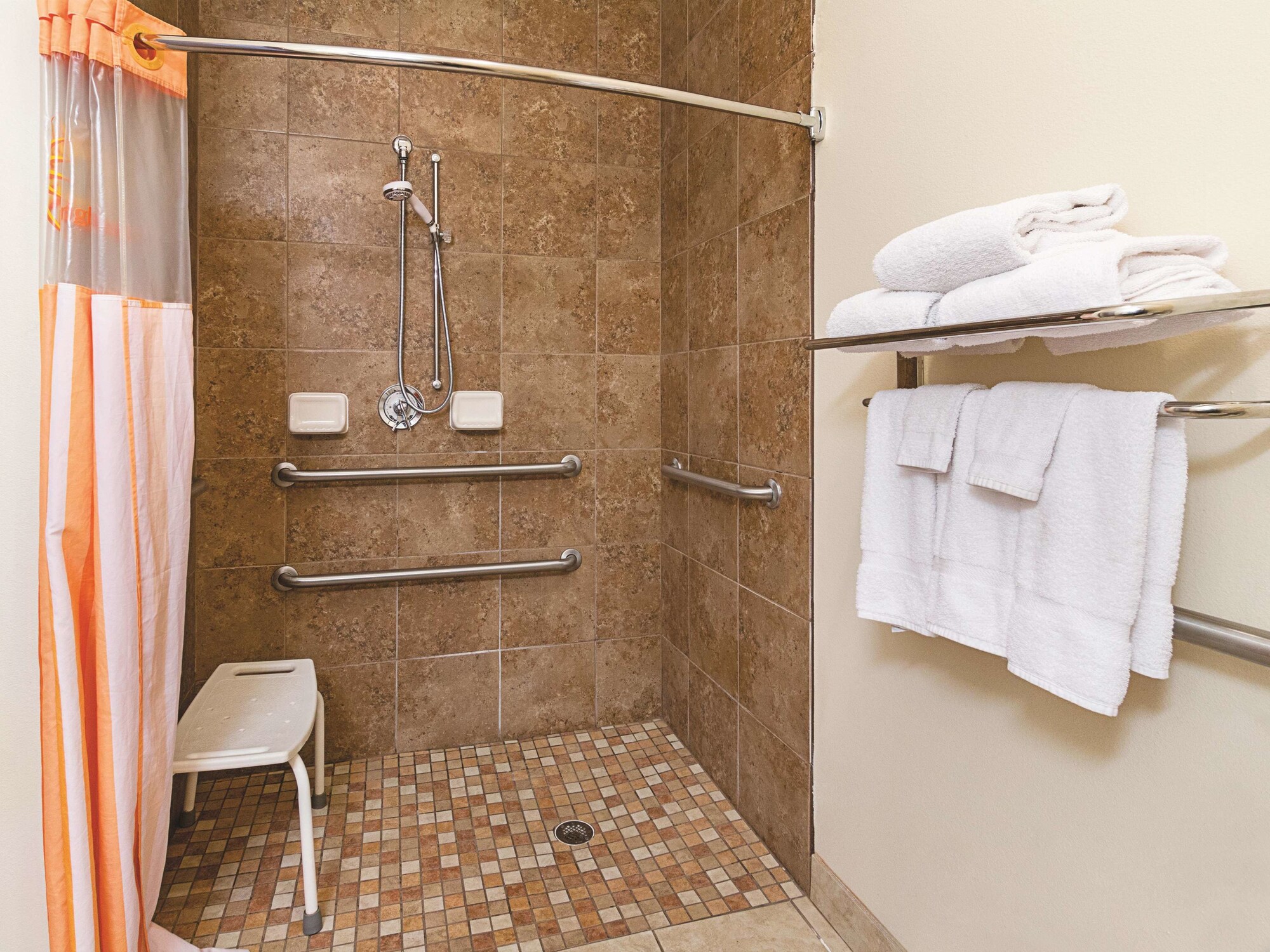 La Quinta Inn & Suites by Wyndham Glen Rose