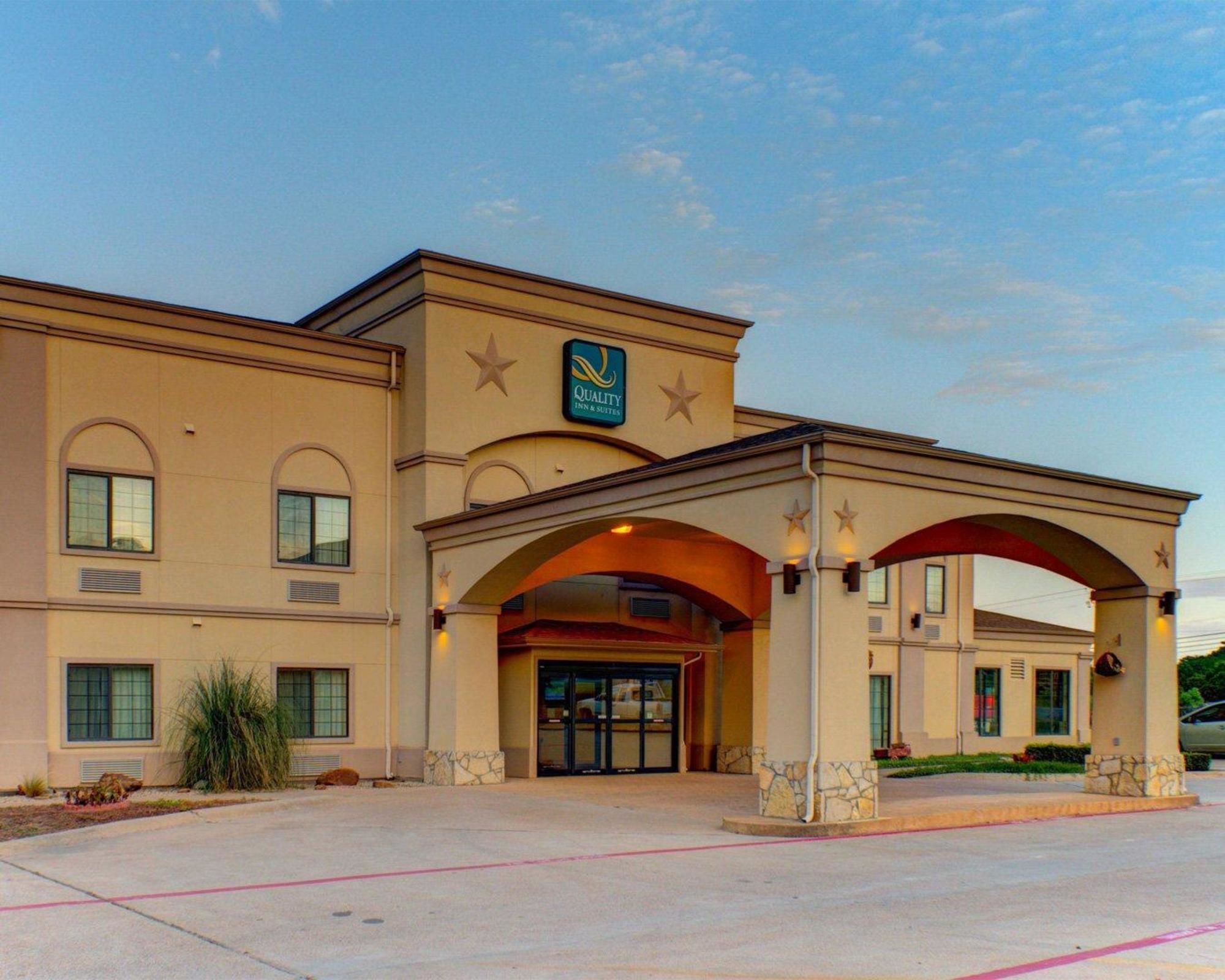 Quality Inn & Suites