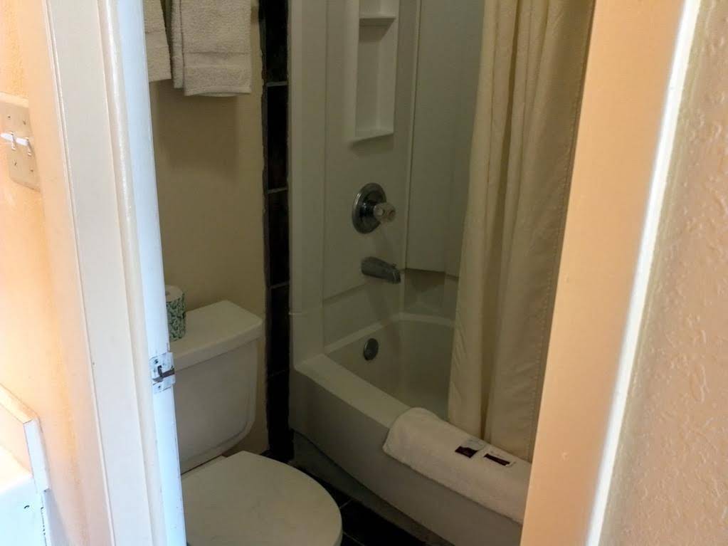 Classic Inn Motel