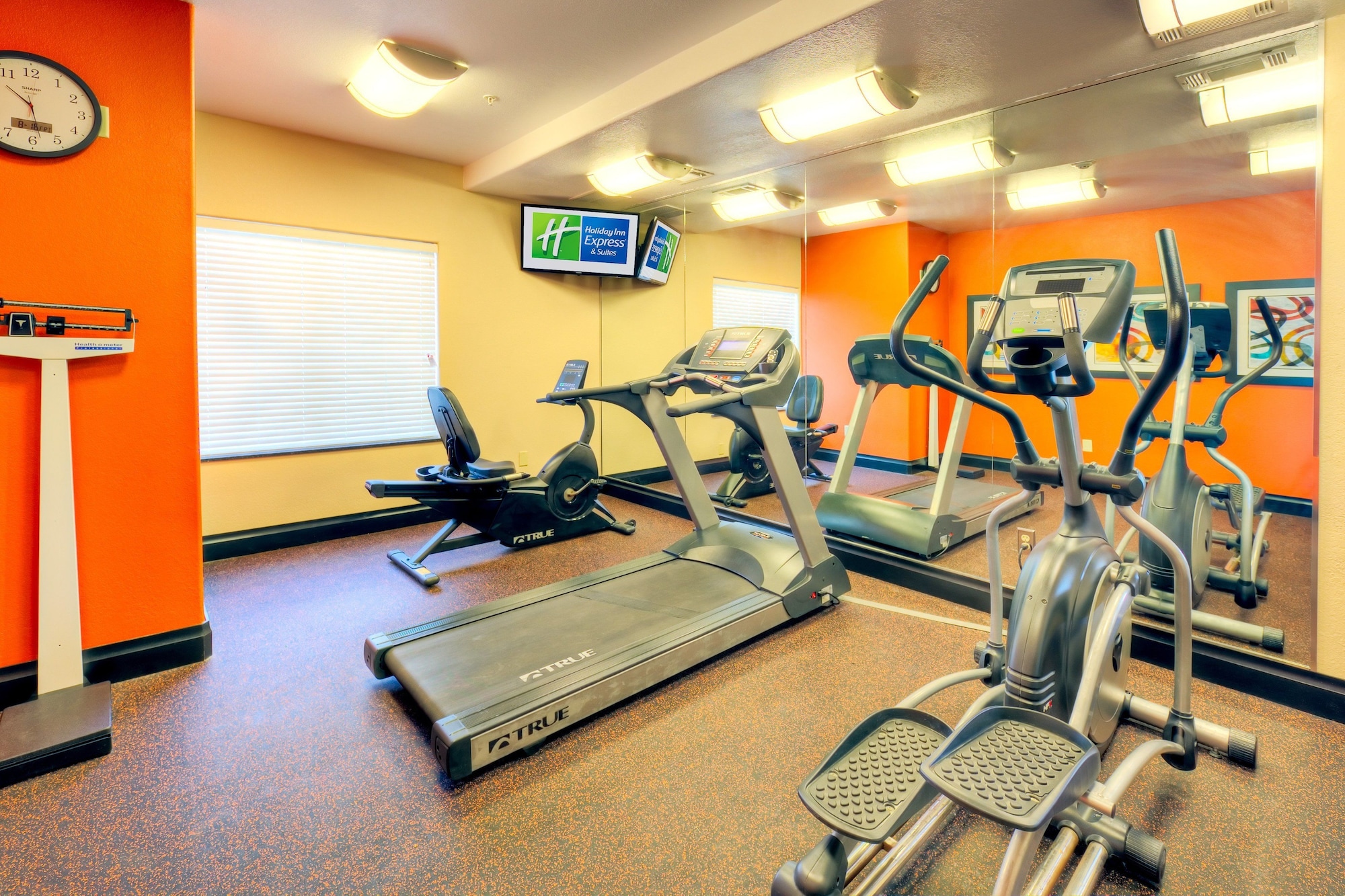 Holiday Inn Express Hotel & Suites Granbury