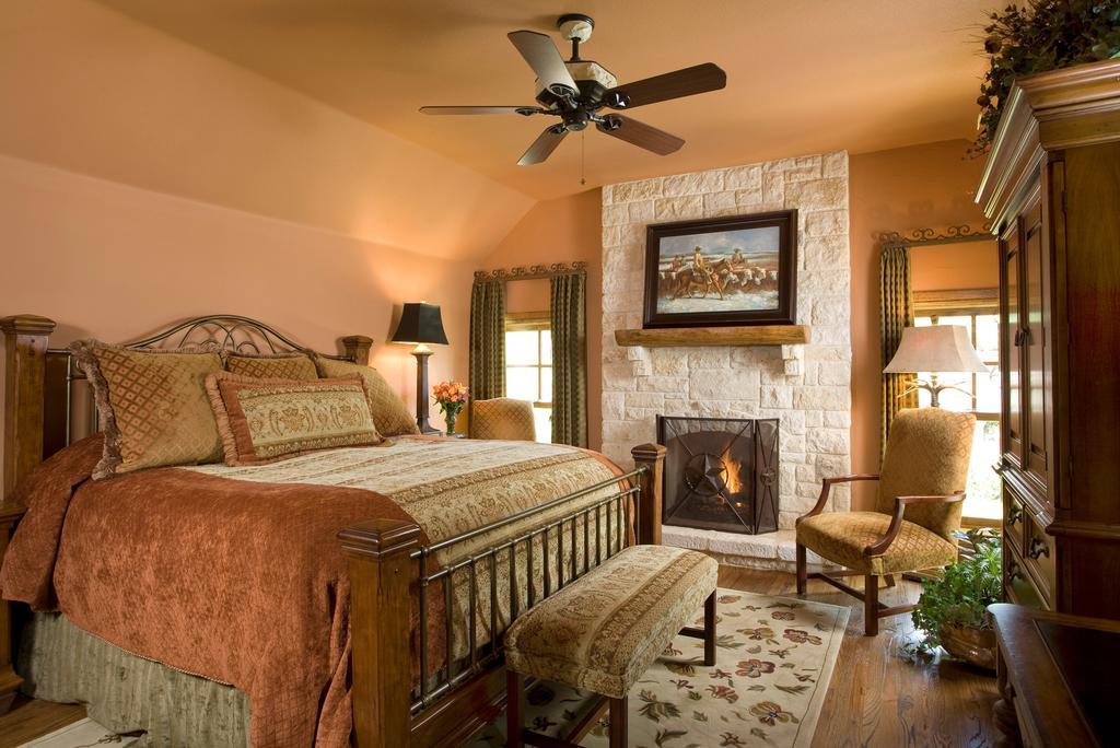 Inn On Lake Granbury