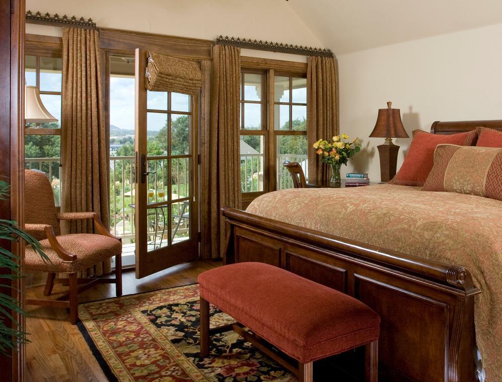 Inn On Lake Granbury