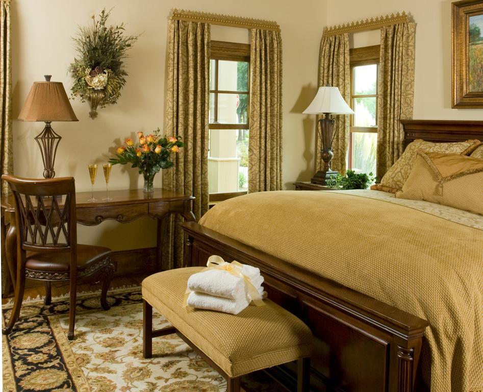 Inn On Lake Granbury