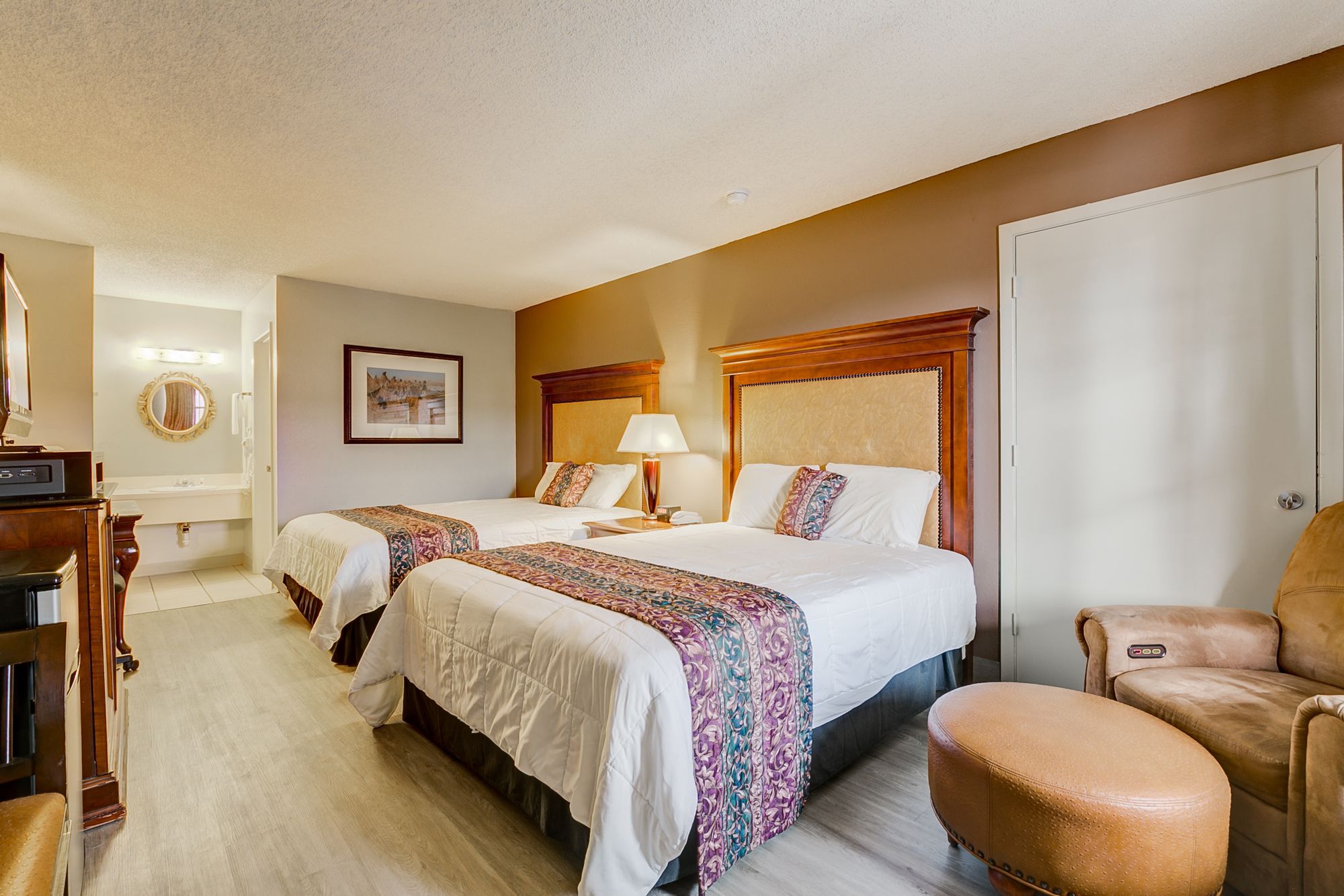 Lake View Inn