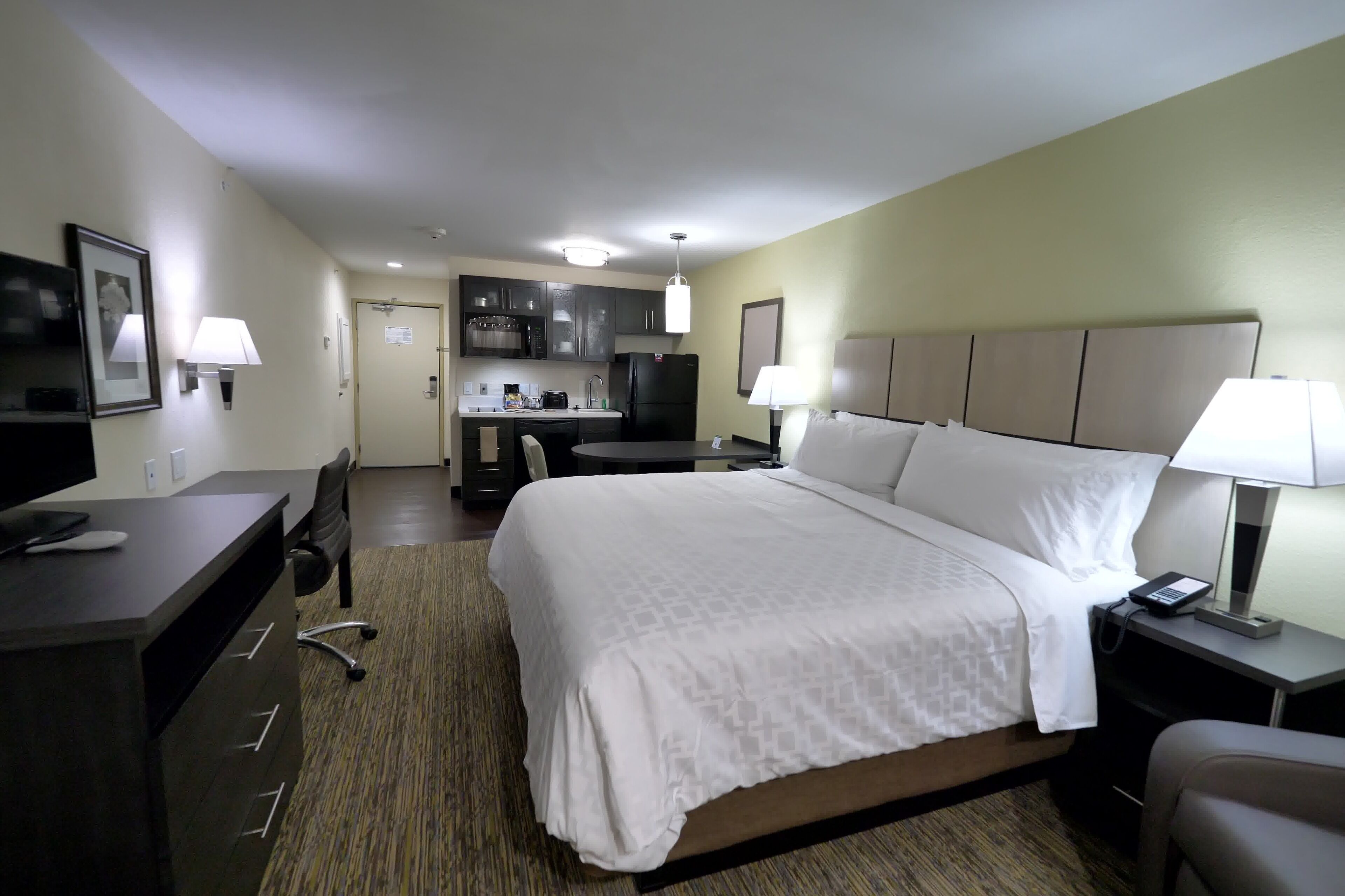 Candlewood Suites Grand Prairie - Arlington