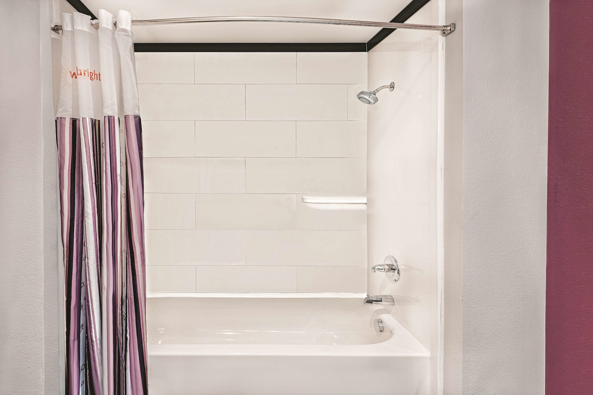 La Quinta Inn & Suites by Wyndham Dallas Grand Prairie North