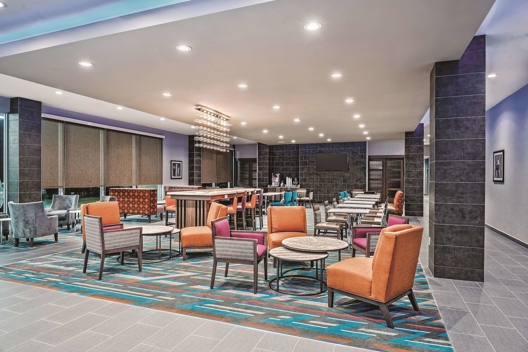 La Quinta Inn & Suites by Wyndham Dallas Grand Prairie North
