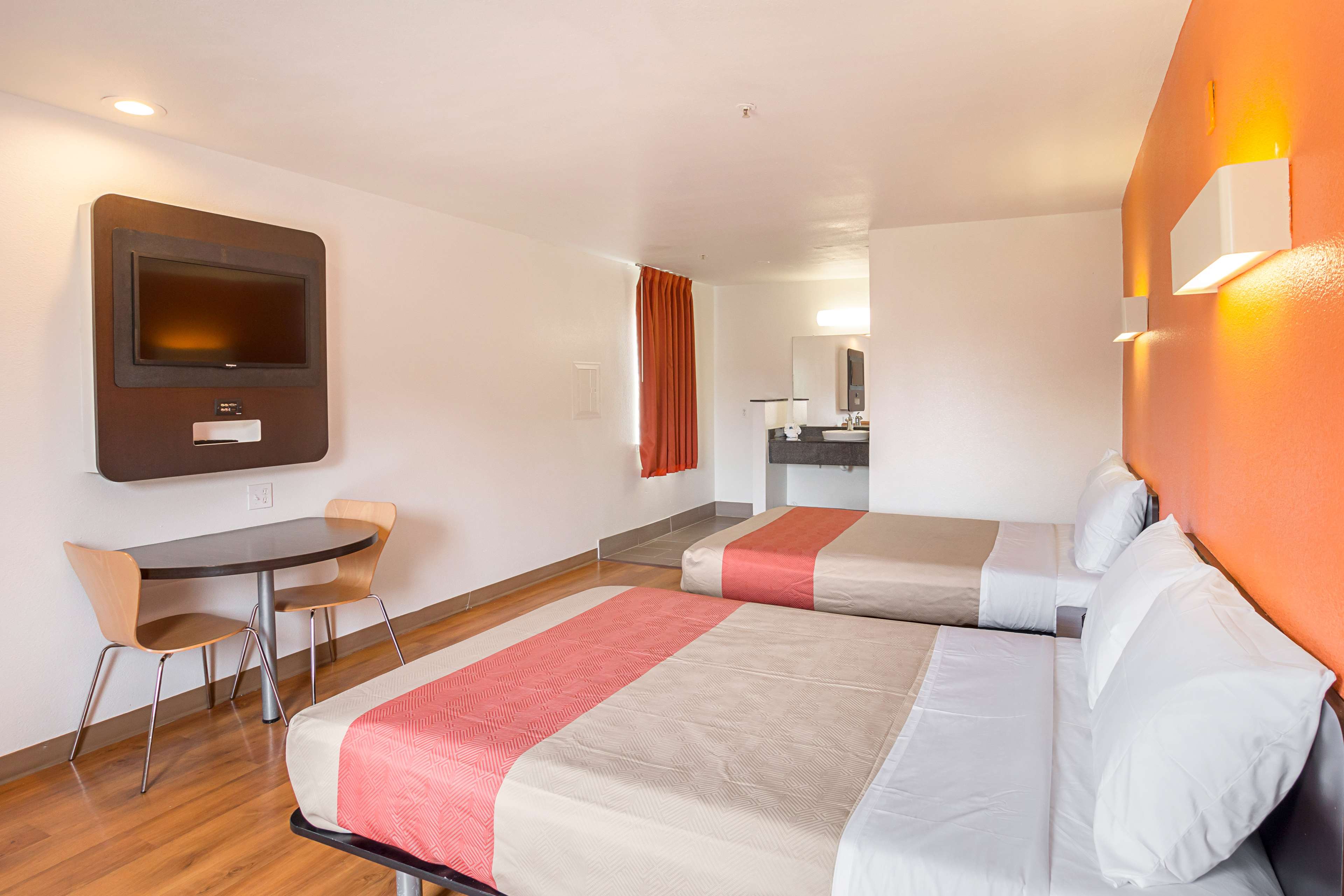 Motel 6 Grand Prairie