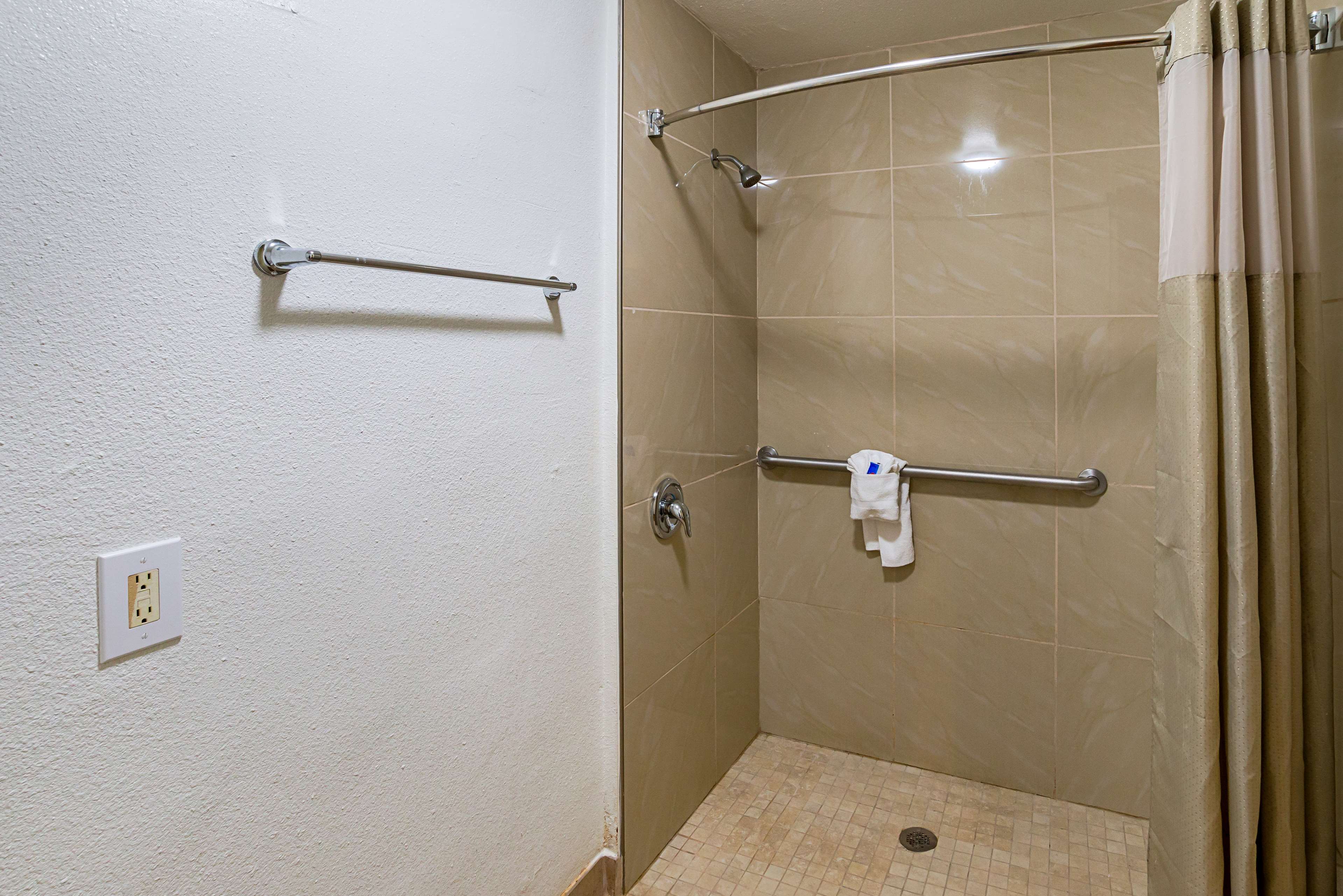 Motel 6 Grand Prairie