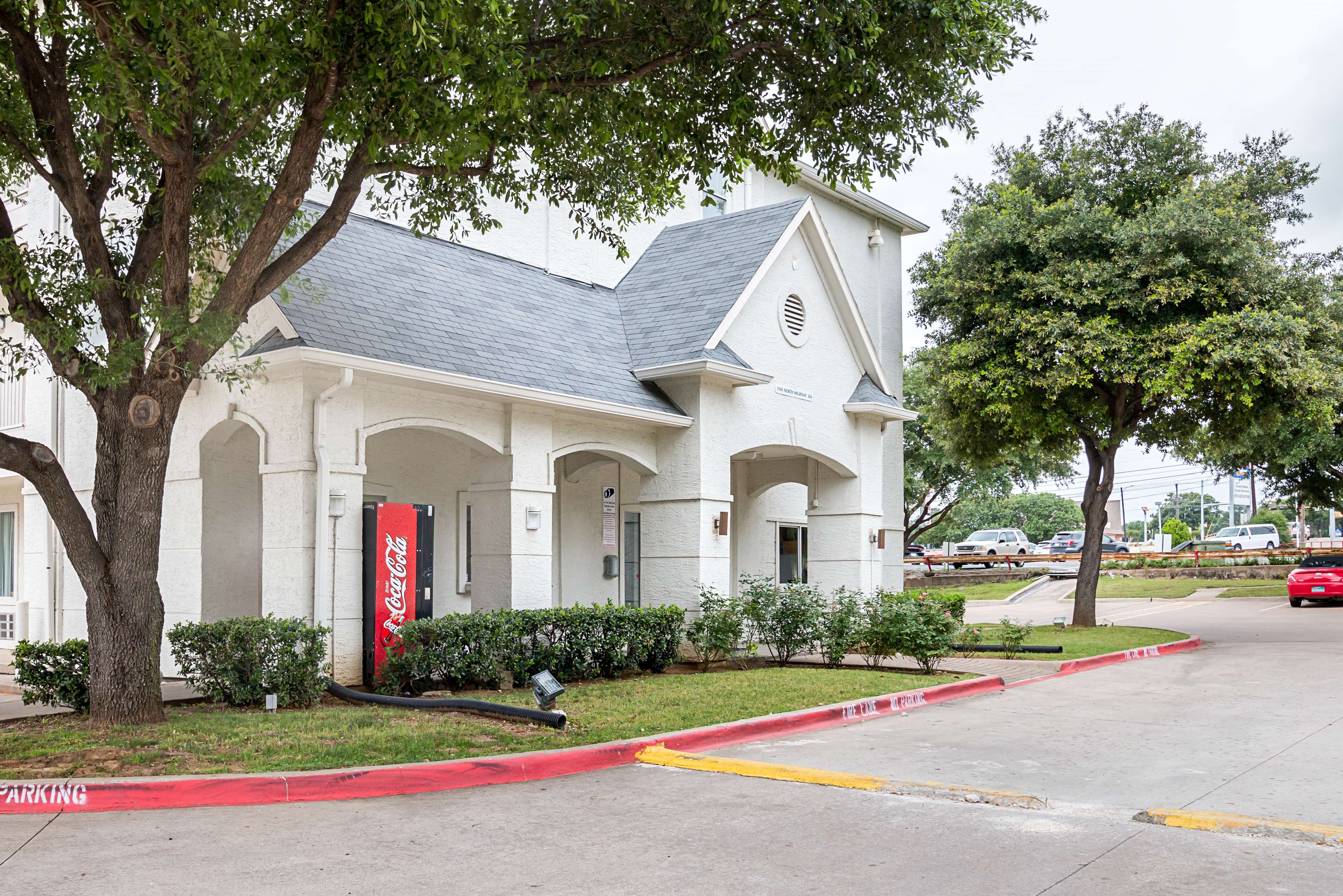 Motel 6 Grand Prairie