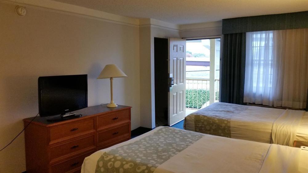 Motel 6 Grand Prairie - Interstate 30