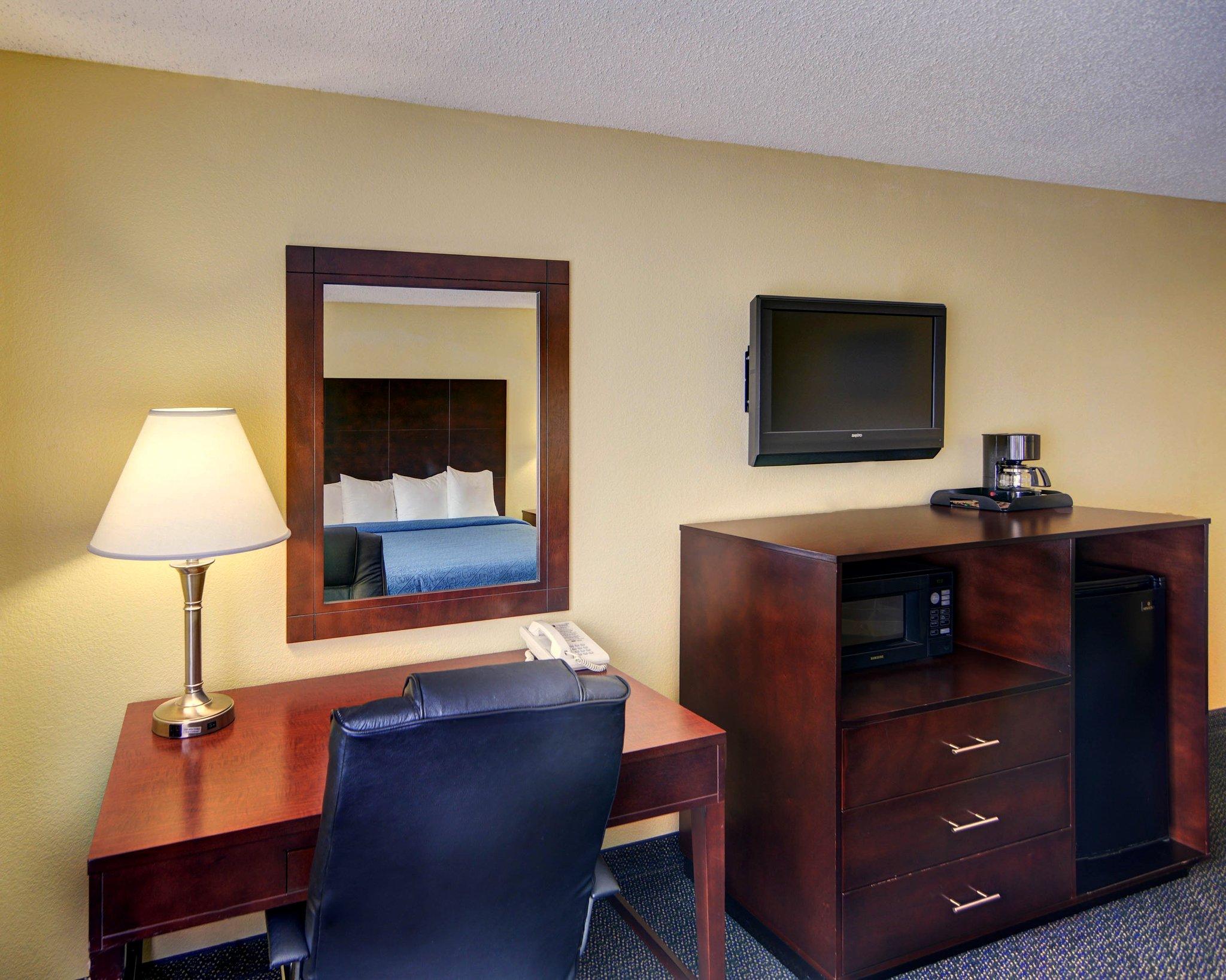 Quality Inn & Suites