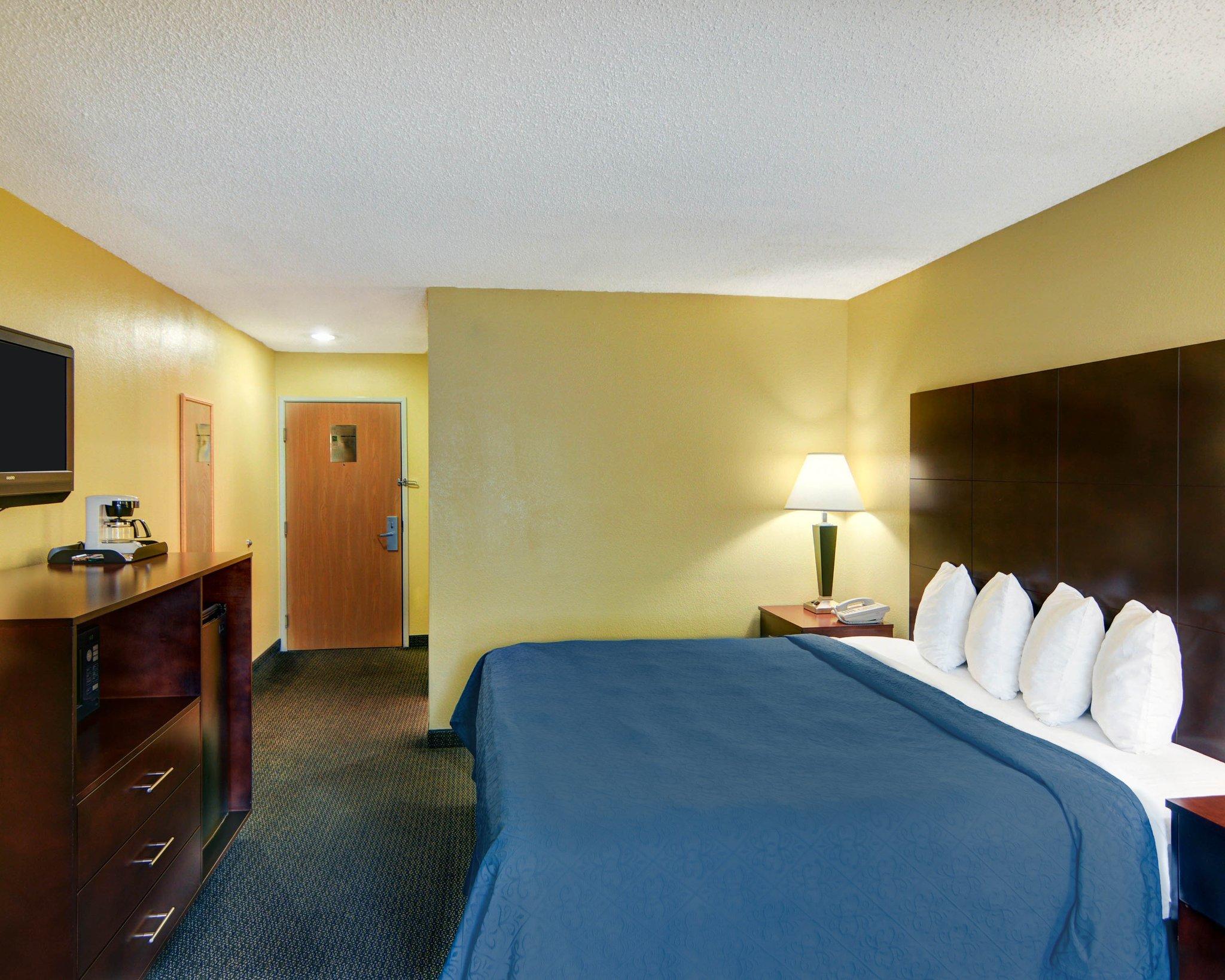 Quality Inn & Suites