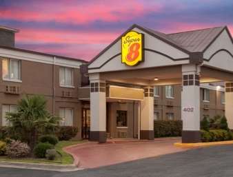 Super 8 by Wyndham Grand Prairie North
