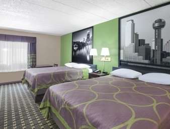 Super 8 by Wyndham Grand Prairie North