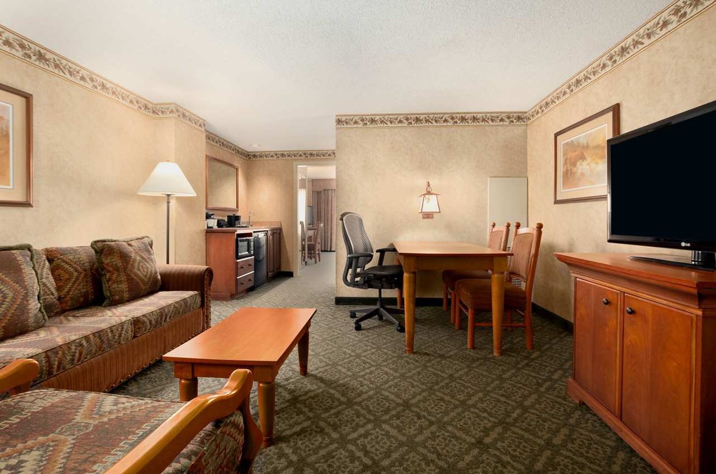 Embassy Suites by Hilton Grapevine DFW Airport North