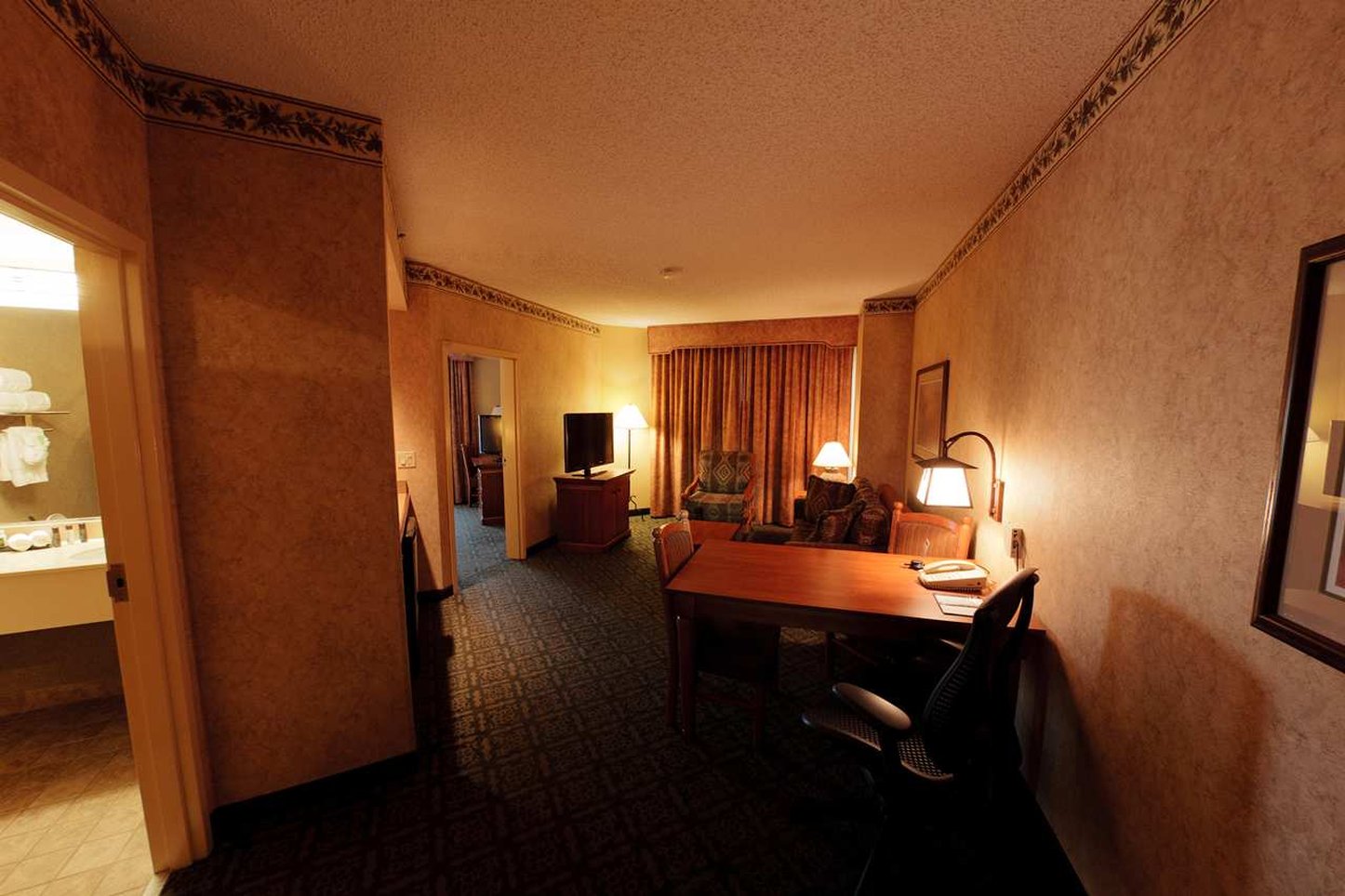 Embassy Suites by Hilton Grapevine DFW Airport North