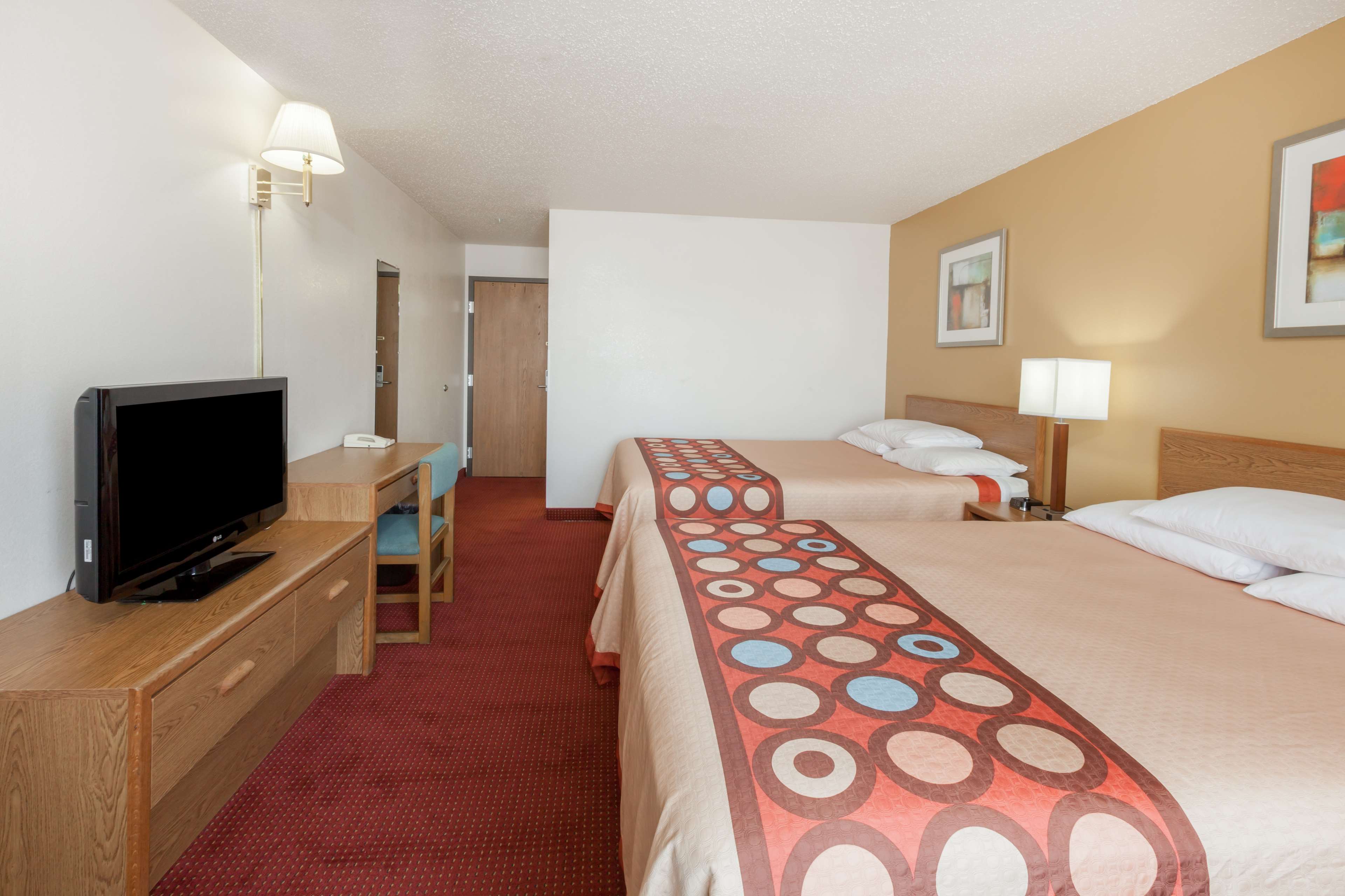 Super 8 by Wyndham Grapevine/DFW Airport Northwest