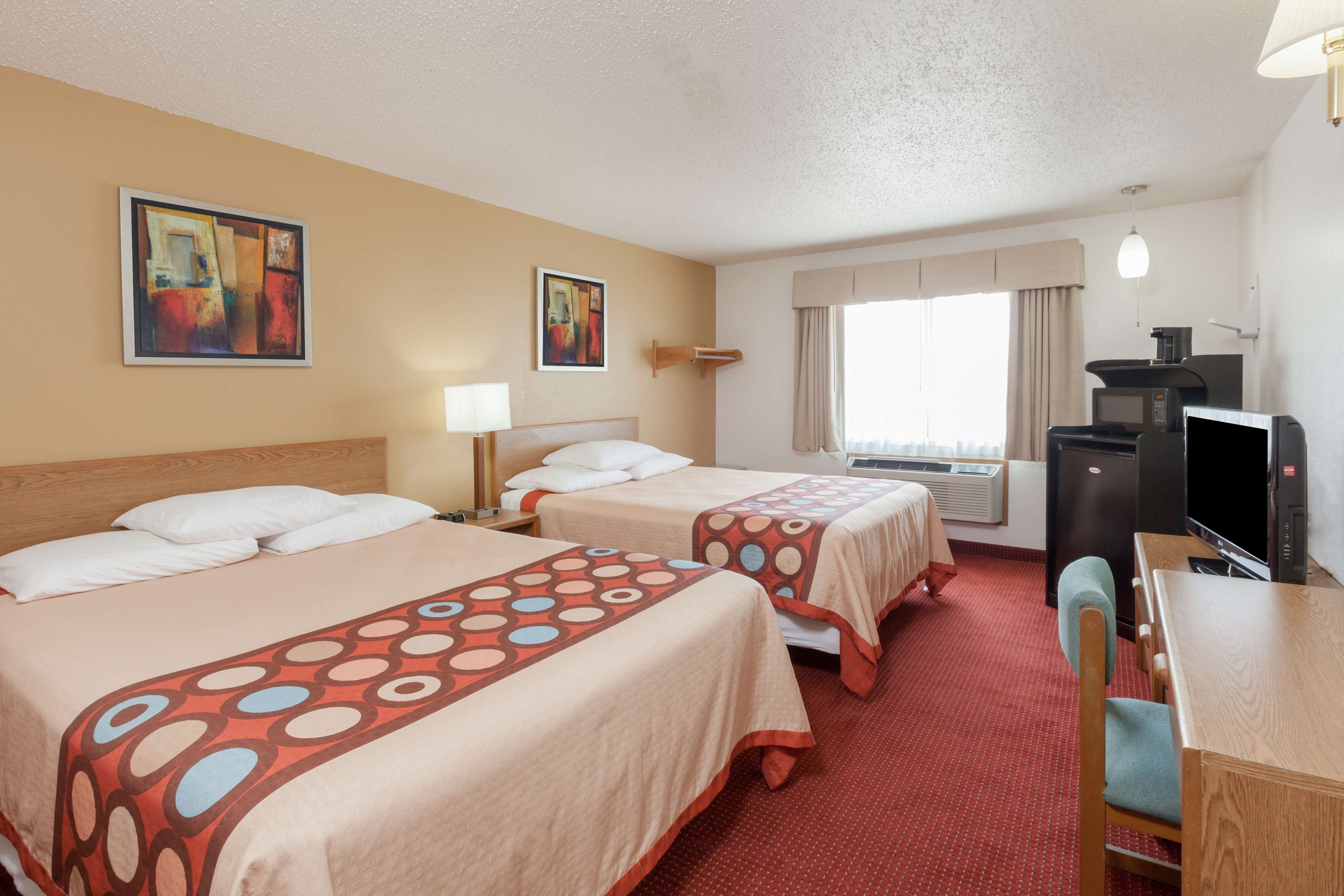 Super 8 by Wyndham Grapevine/DFW Airport Northwest