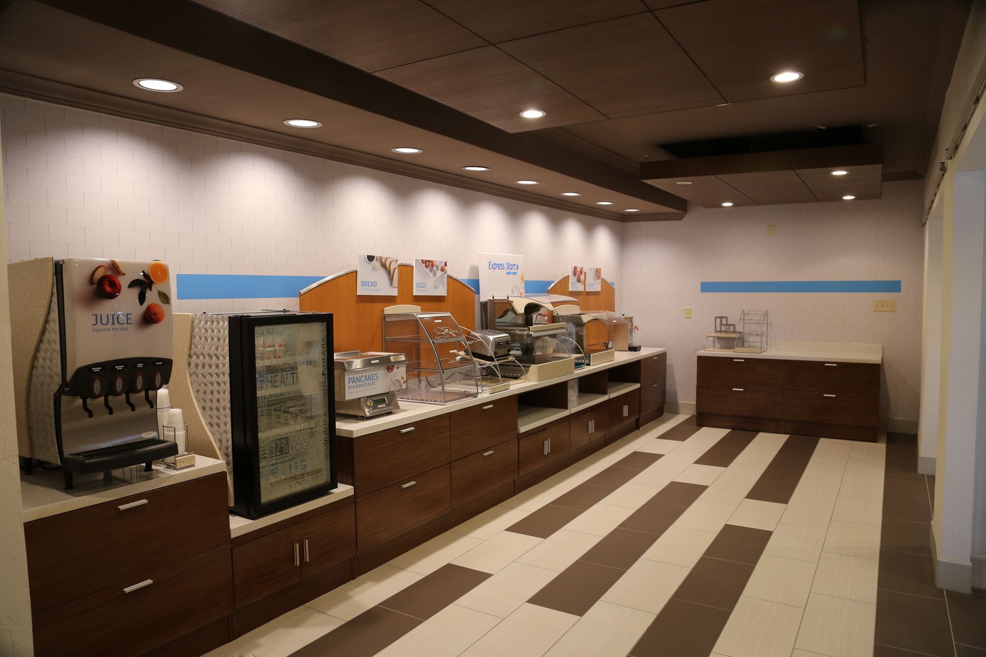 Holiday Inn Express & Suites Greenville