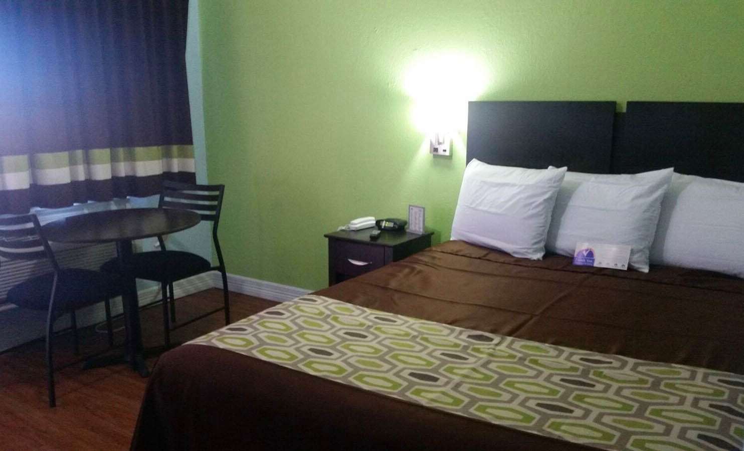 Americas Best Value Inn & Suites Groves Port Arthur