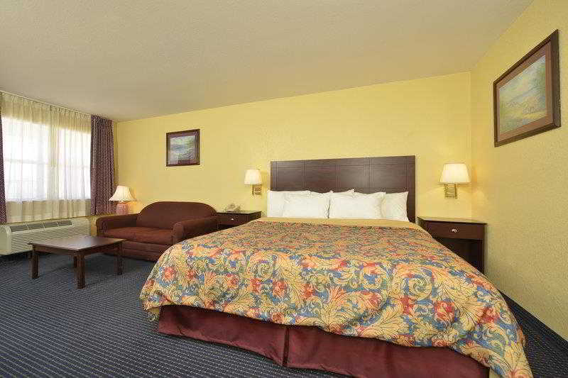 Gun Barrel Executive Inn