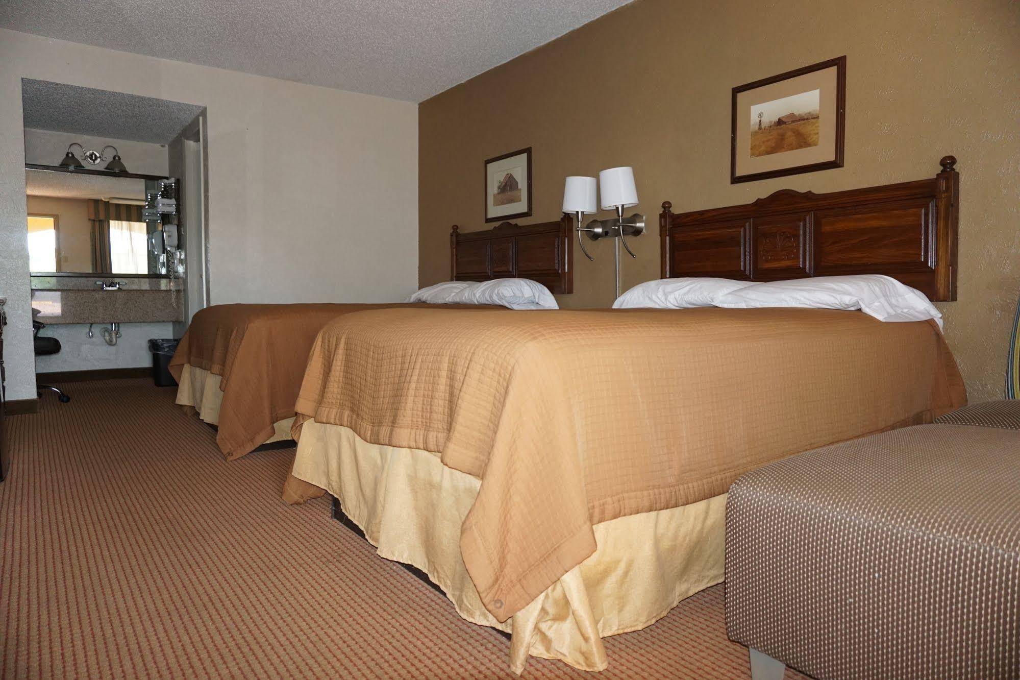 Chaparral Motel