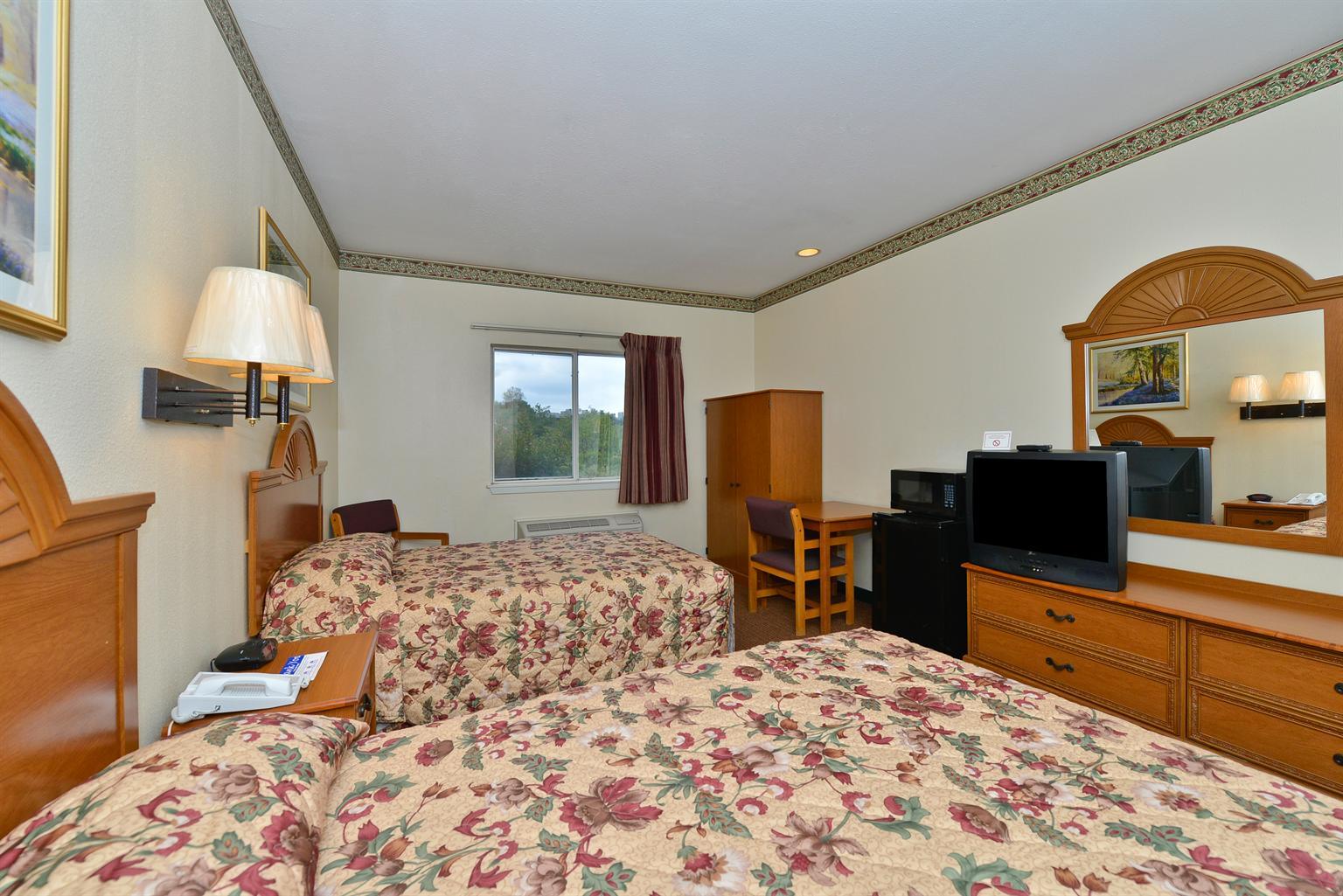 Americas Best Value Inn & Suites-haltom City/ft. Worth