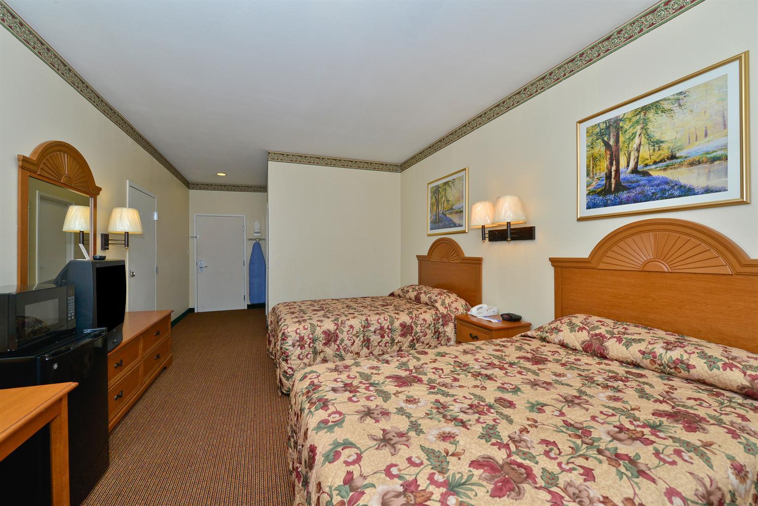 Americas Best Value Inn & Suites-haltom City/ft. Worth