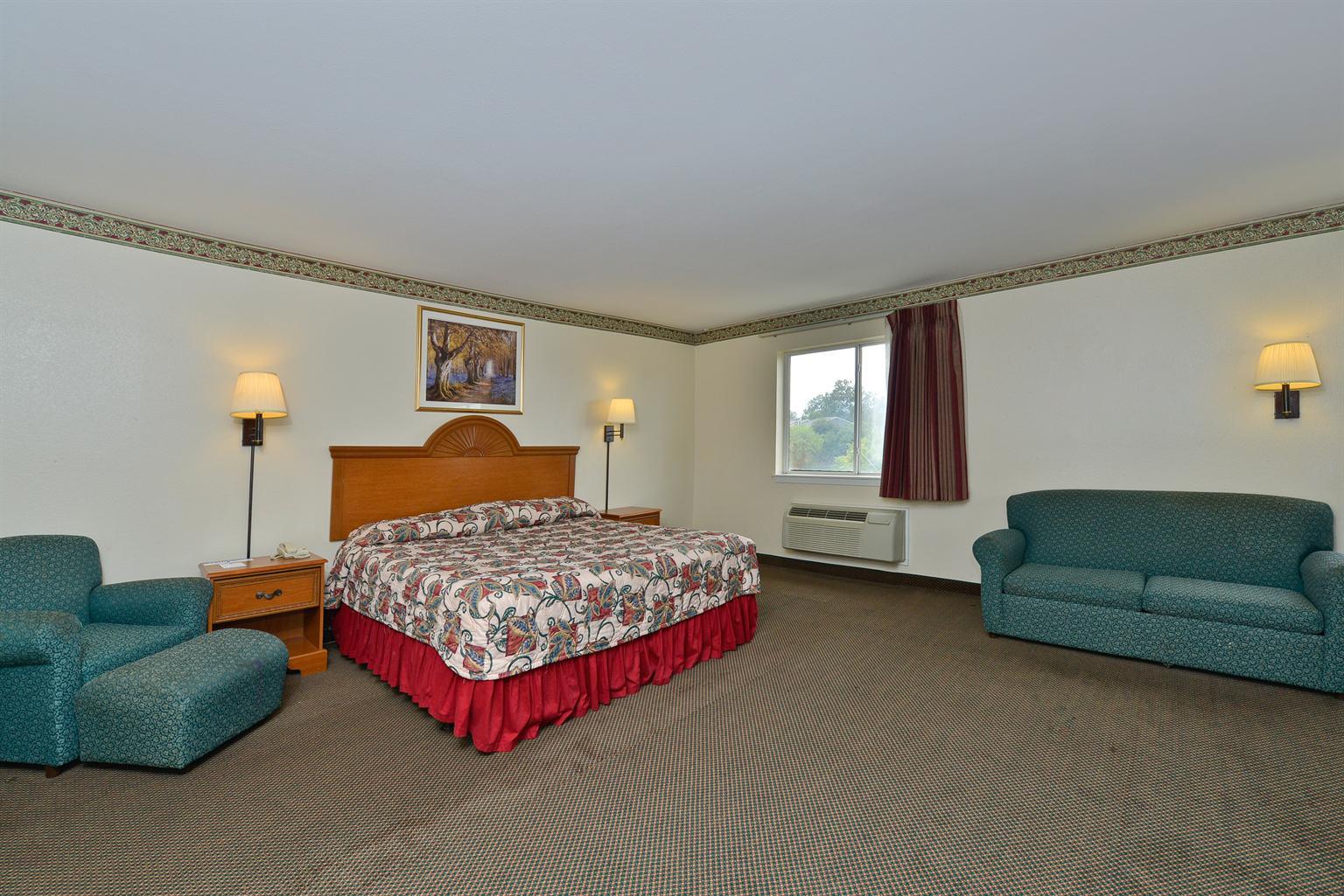 Americas Best Value Inn & Suites-haltom City/ft. Worth