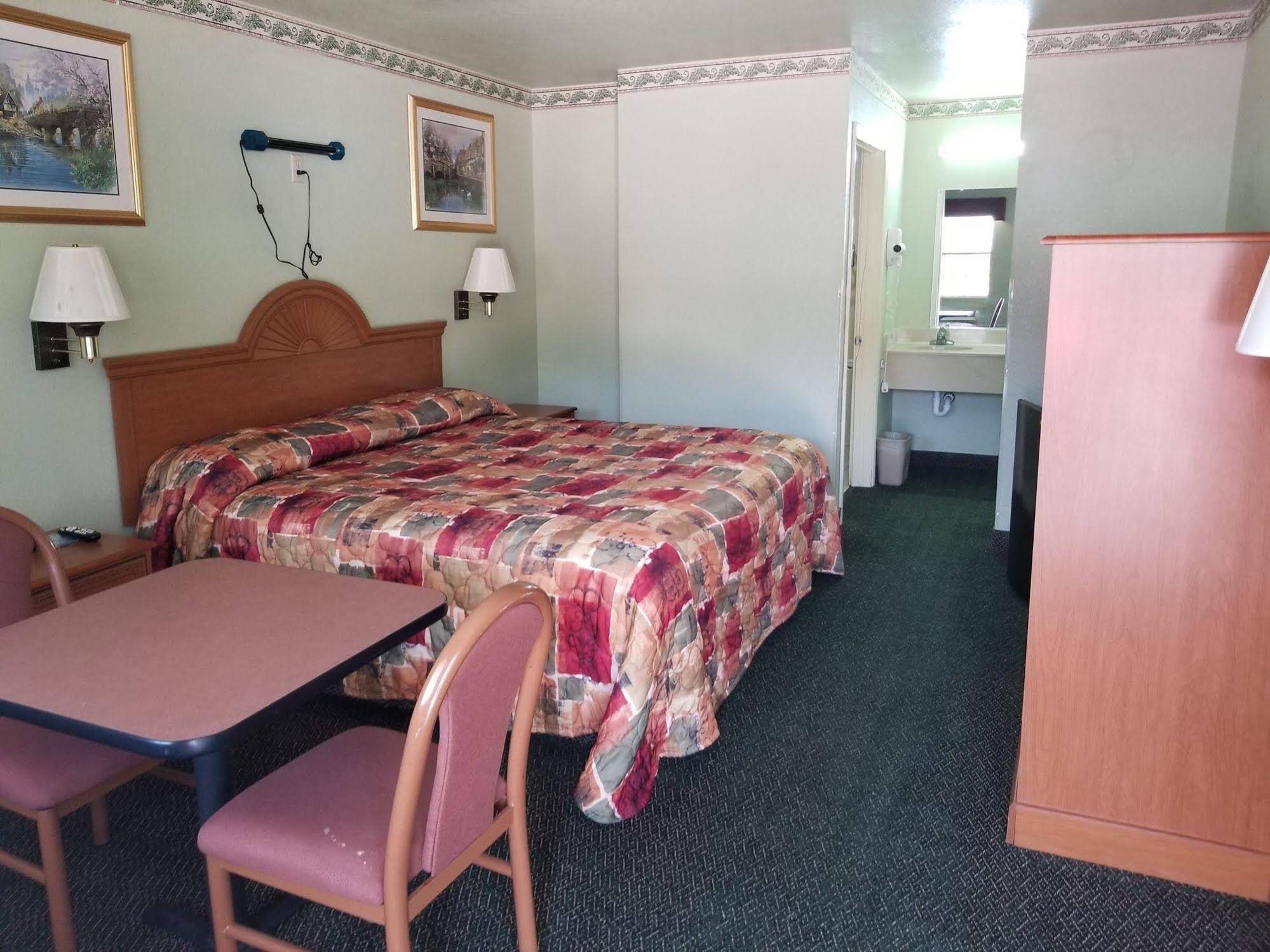 Haltom Inn