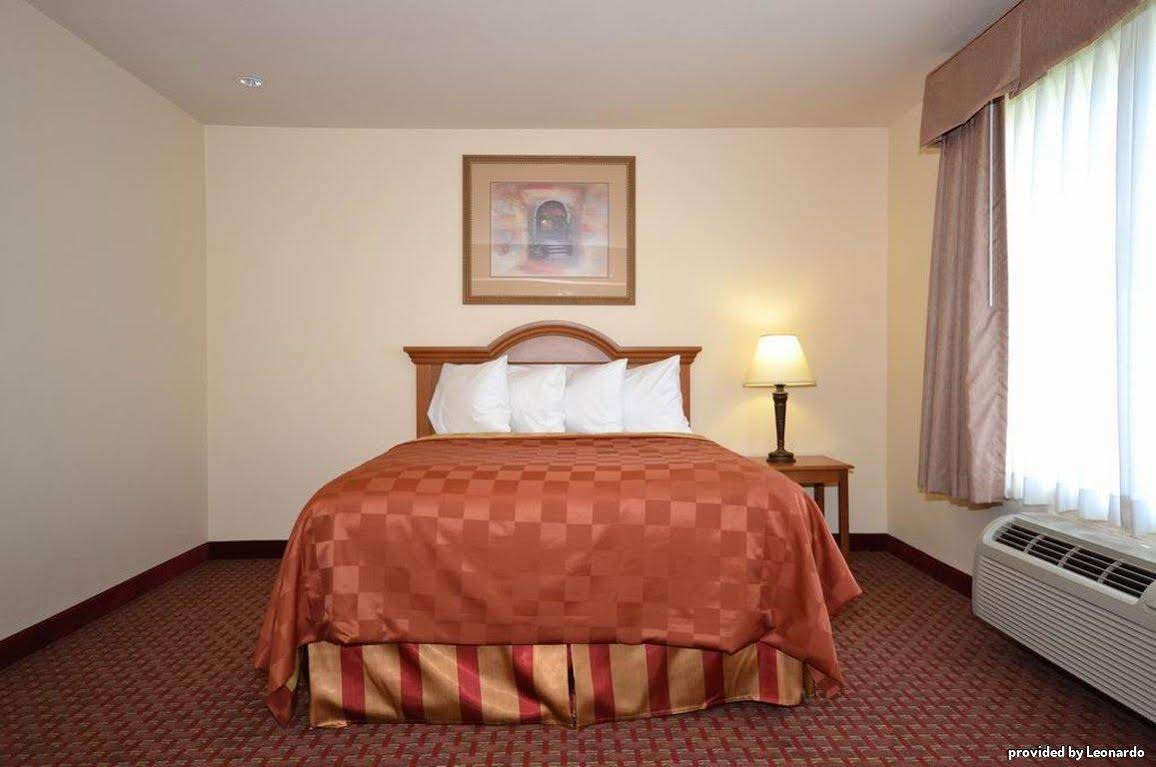 Best Western Casa Villa Inn & Suites